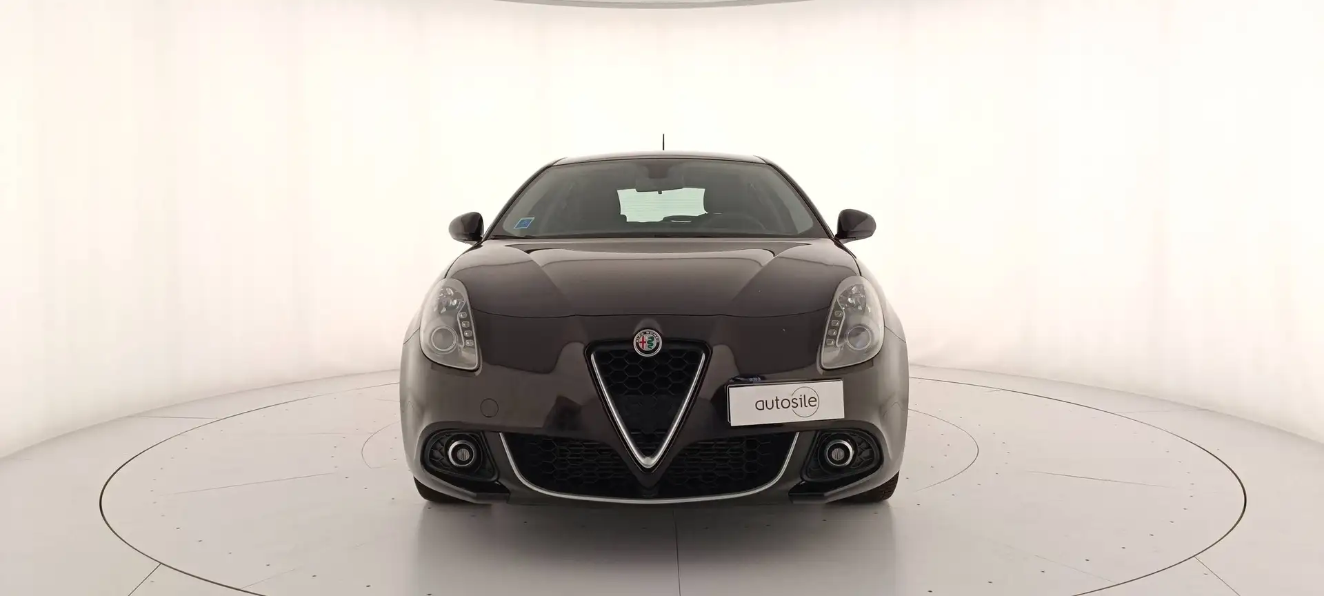 Alfa Romeo Giulietta 1.6 JTDm Super Noir - 2