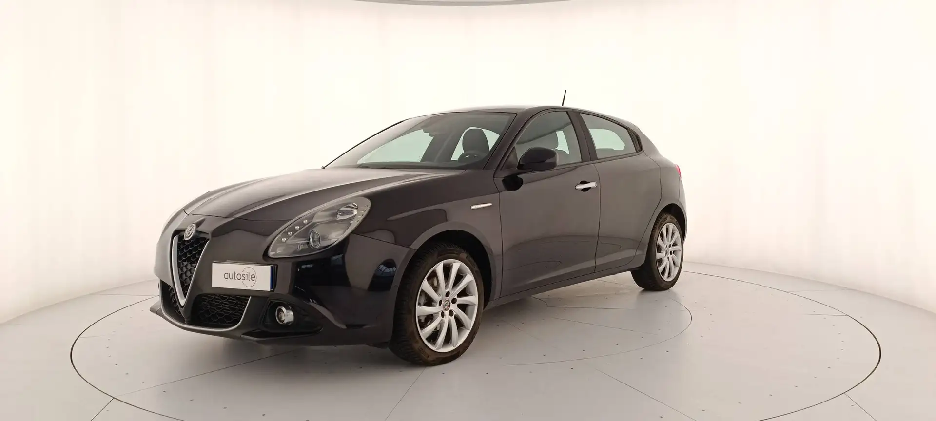 Alfa Romeo Giulietta 1.6 JTDm Super Noir - 1