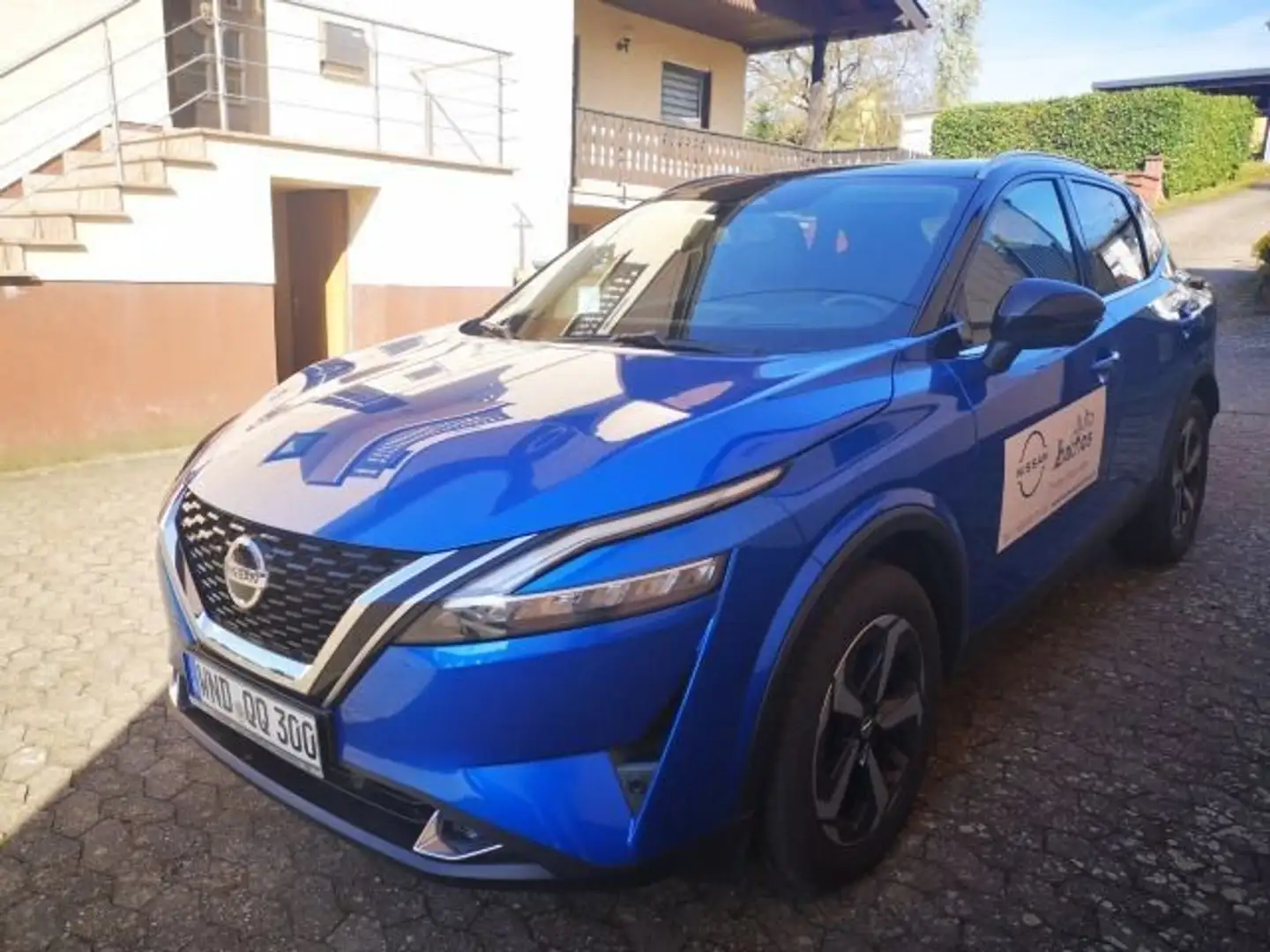 Nissan Qashqai 1,3DIG-T MHEV X-TRONIC N-Connecta WINTER Blau - 2