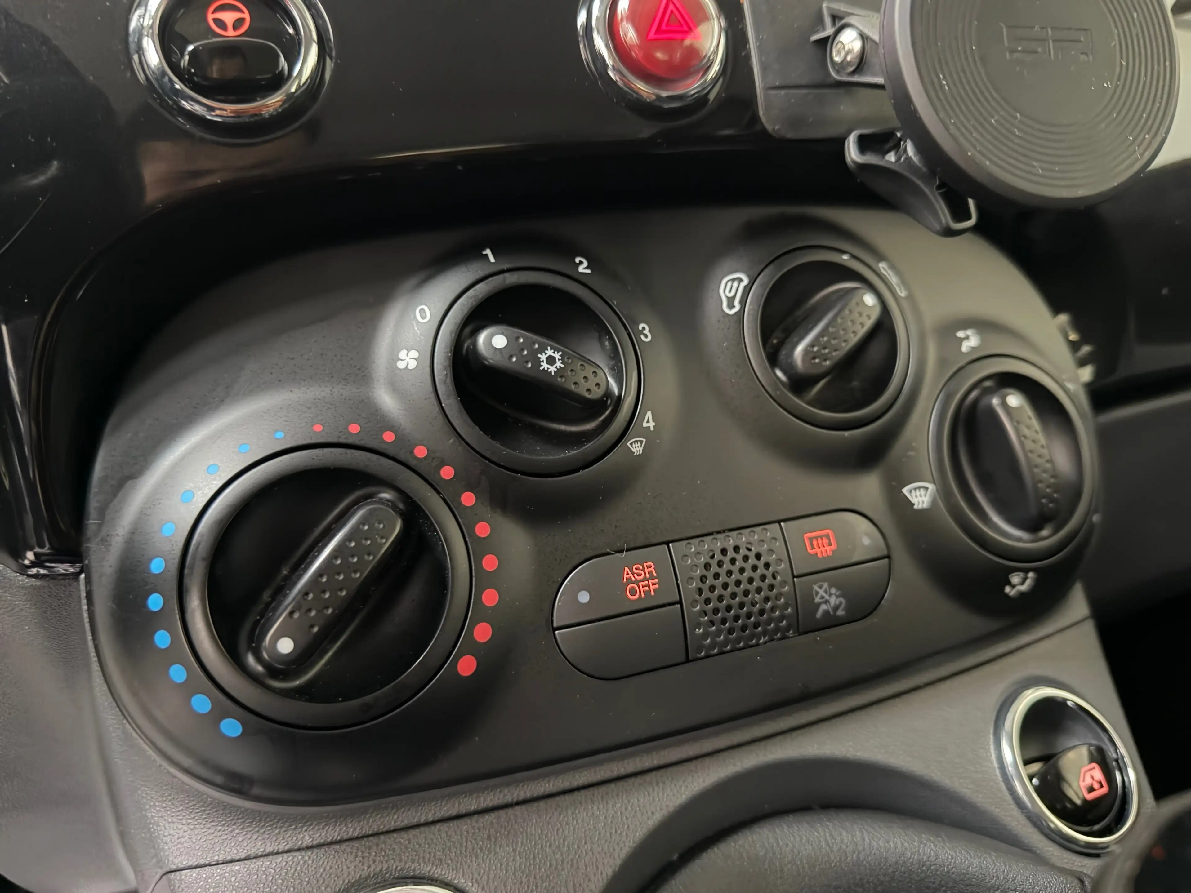 Fiat 500 500 1.2 i Mirror MTA Cruise* CarPlay* Led* — photo 15