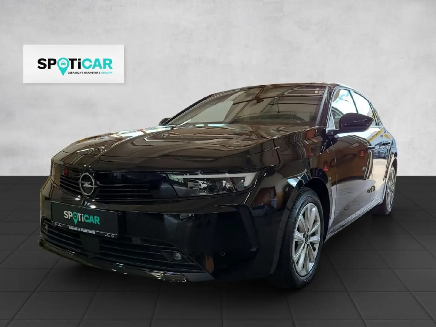 Opel Astra L Lim Elegance 1.2 96KW/130PS 6G AHZV+Navi Schwarz - 1