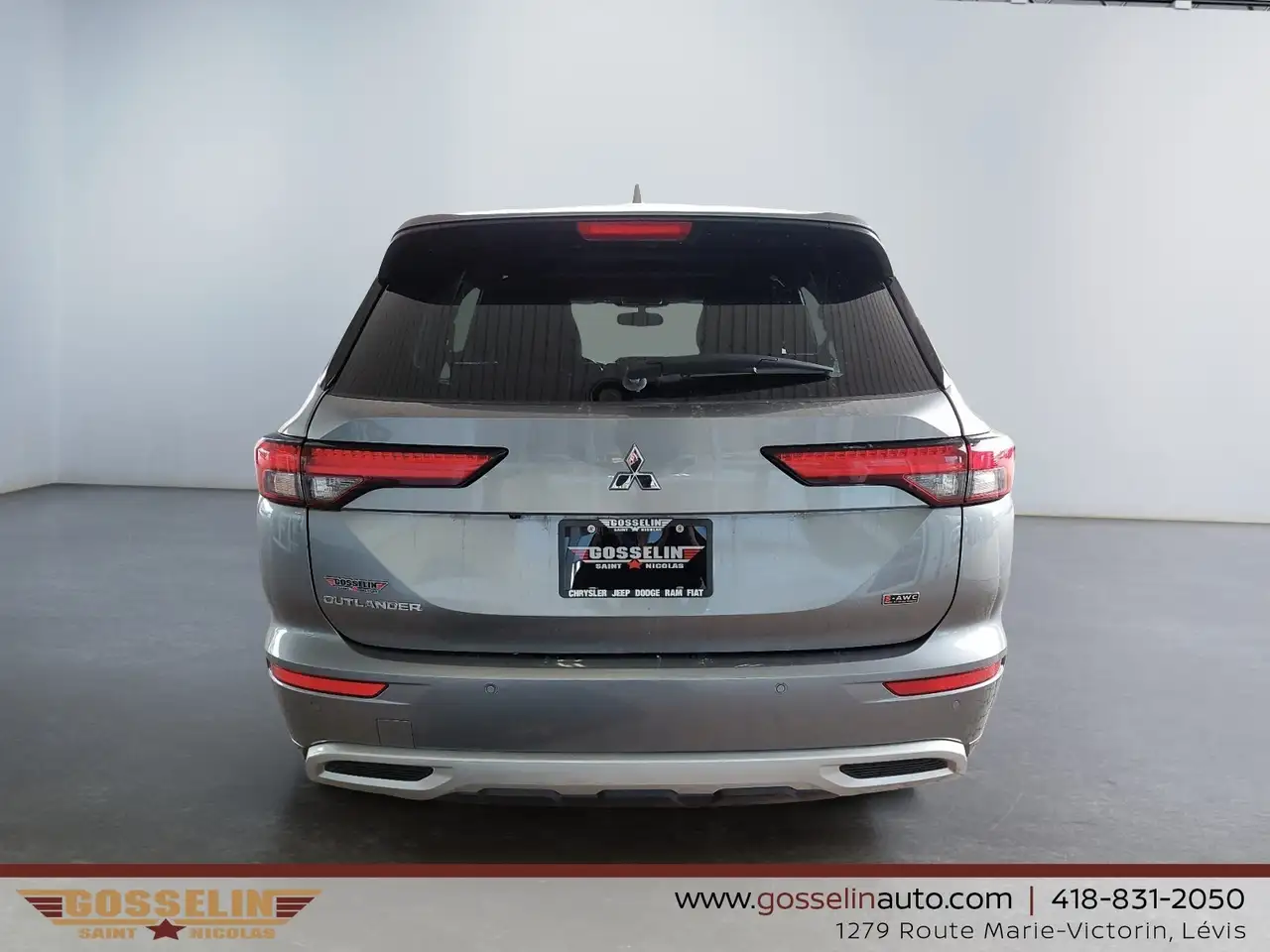 Mitsubishi Outlander снимка Mitsubishi Outlander