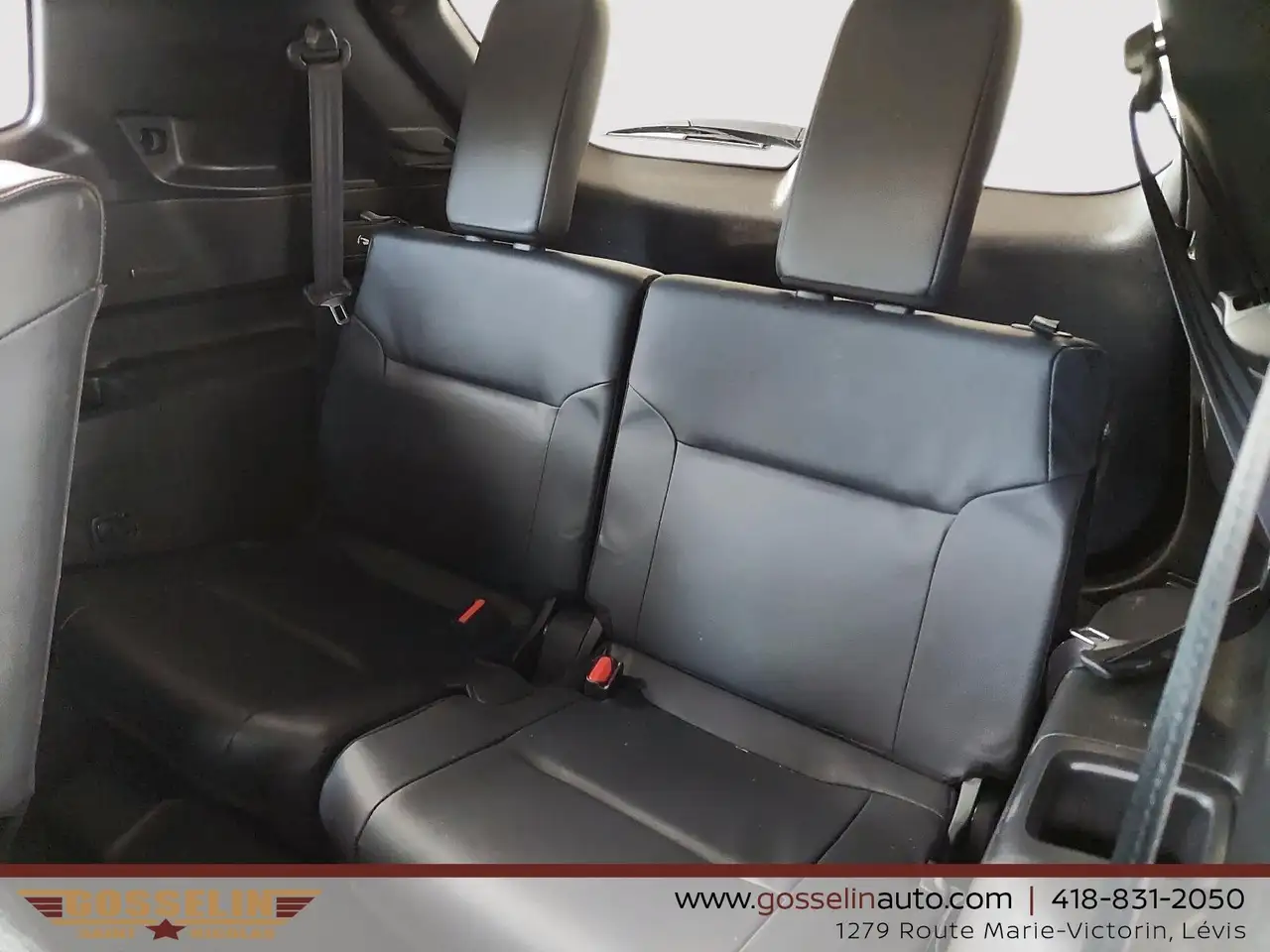 Mitsubishi Outlander снимка Mitsubishi Outlander