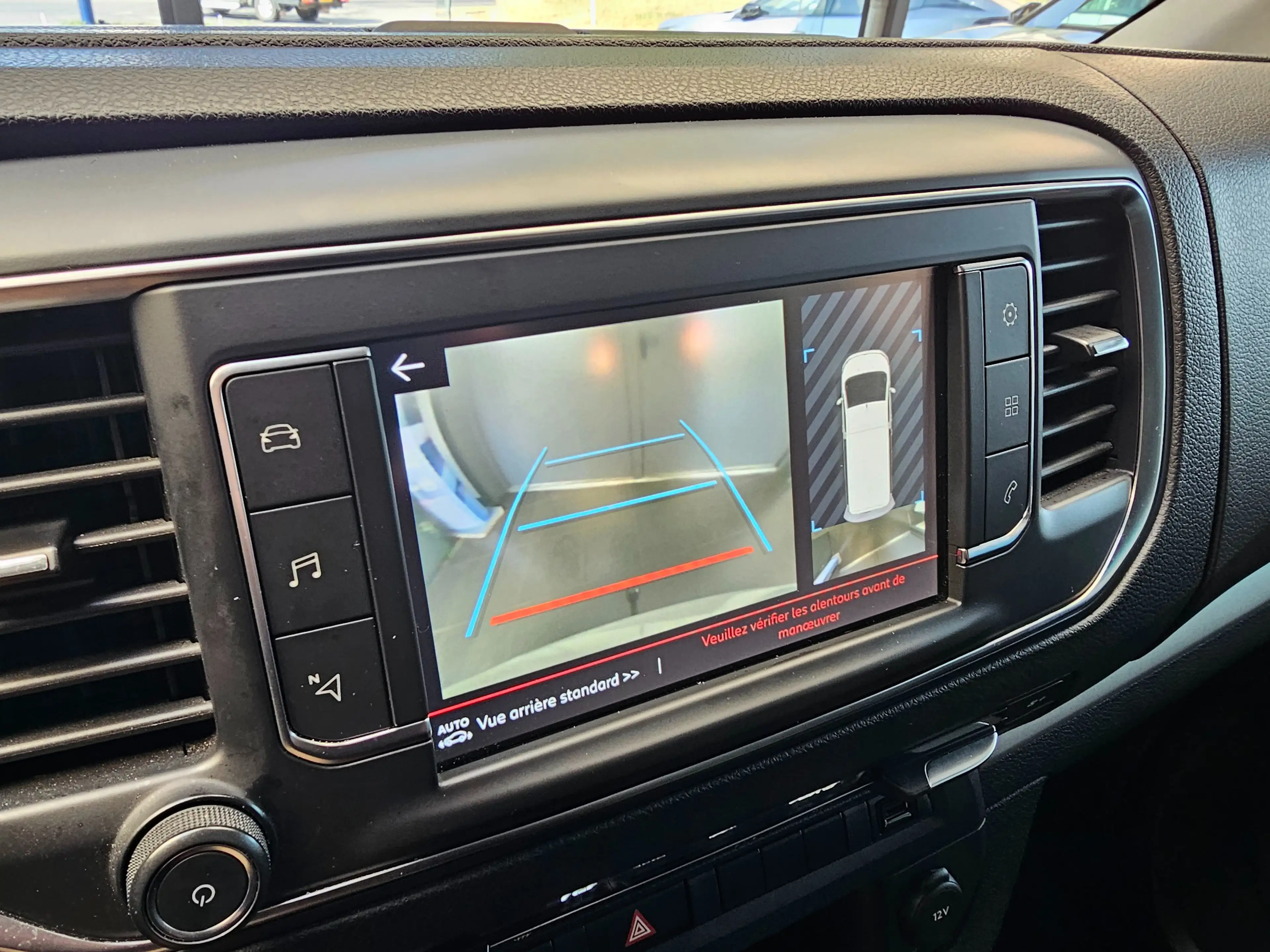Citroen Spacetourer Spacetourer M 2.0 BlueHDi 180 EAT8 Shine — photo 8