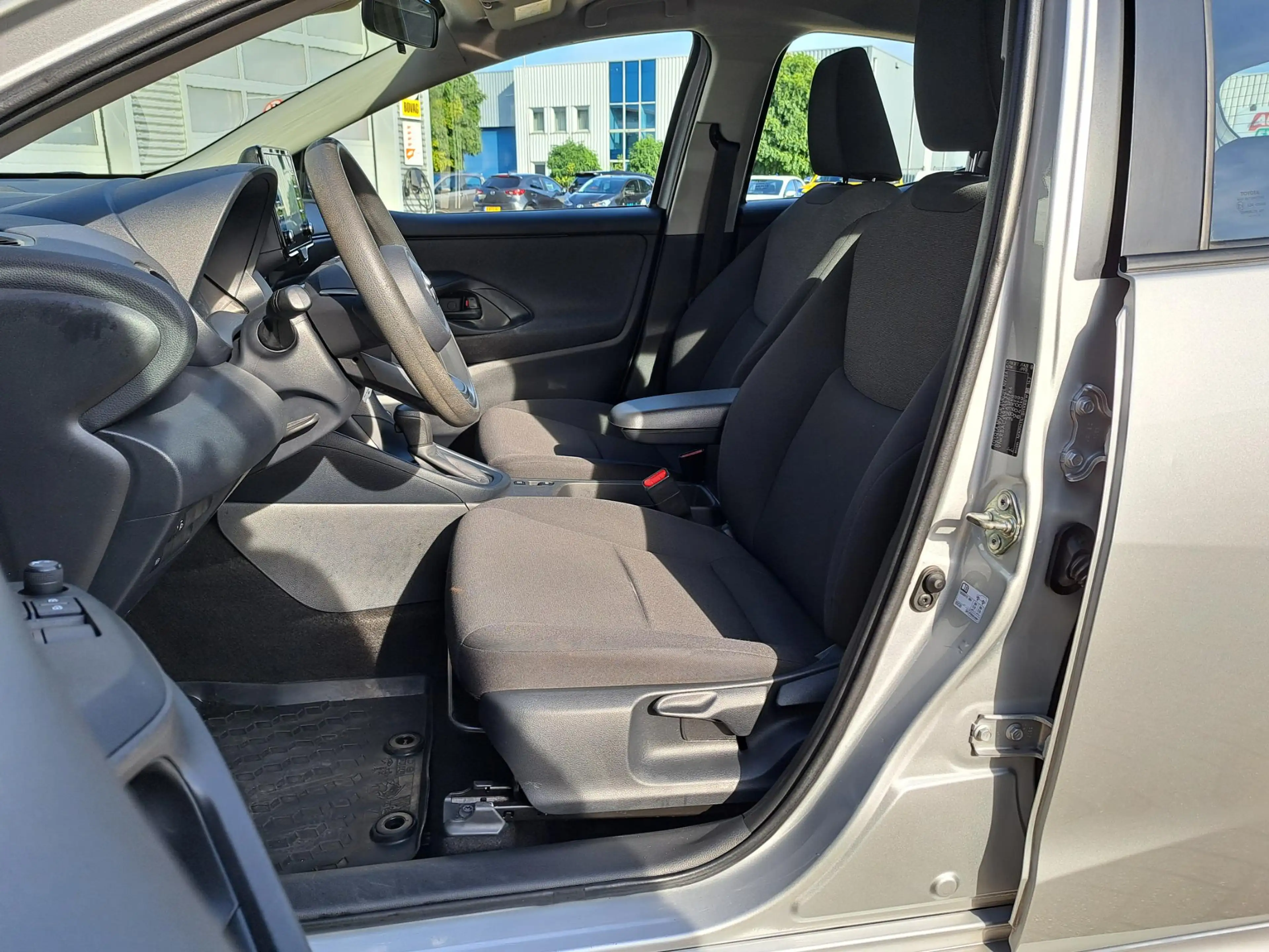 Toyota Yaris 1.5 Hybrid Active AFNEEMBARE TREKHAAK CAMERA APPLE — photo 8