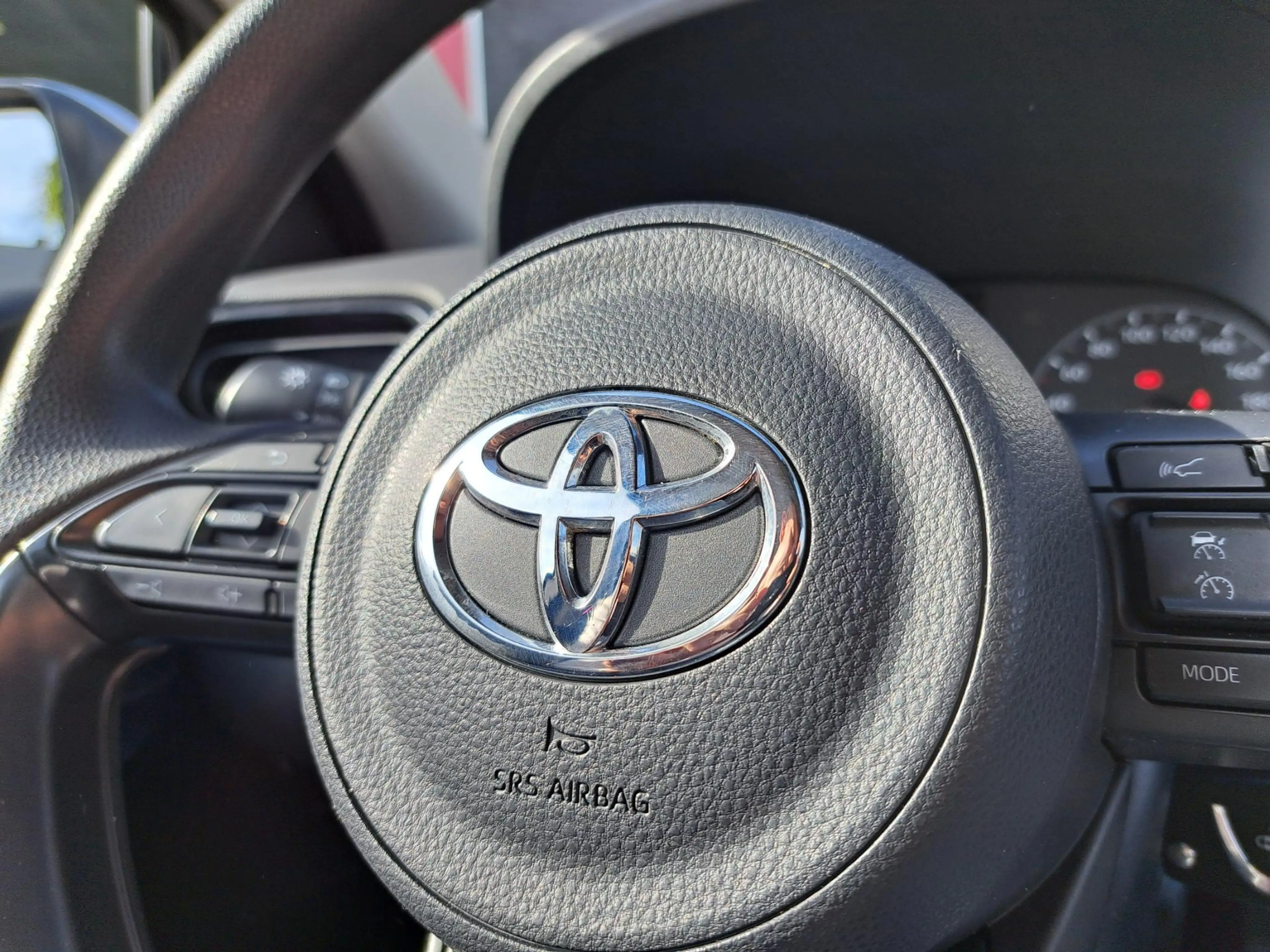 Toyota Yaris 1.5 Hybrid Active AFNEEMBARE TREKHAAK CAMERA APPLE — photo 18