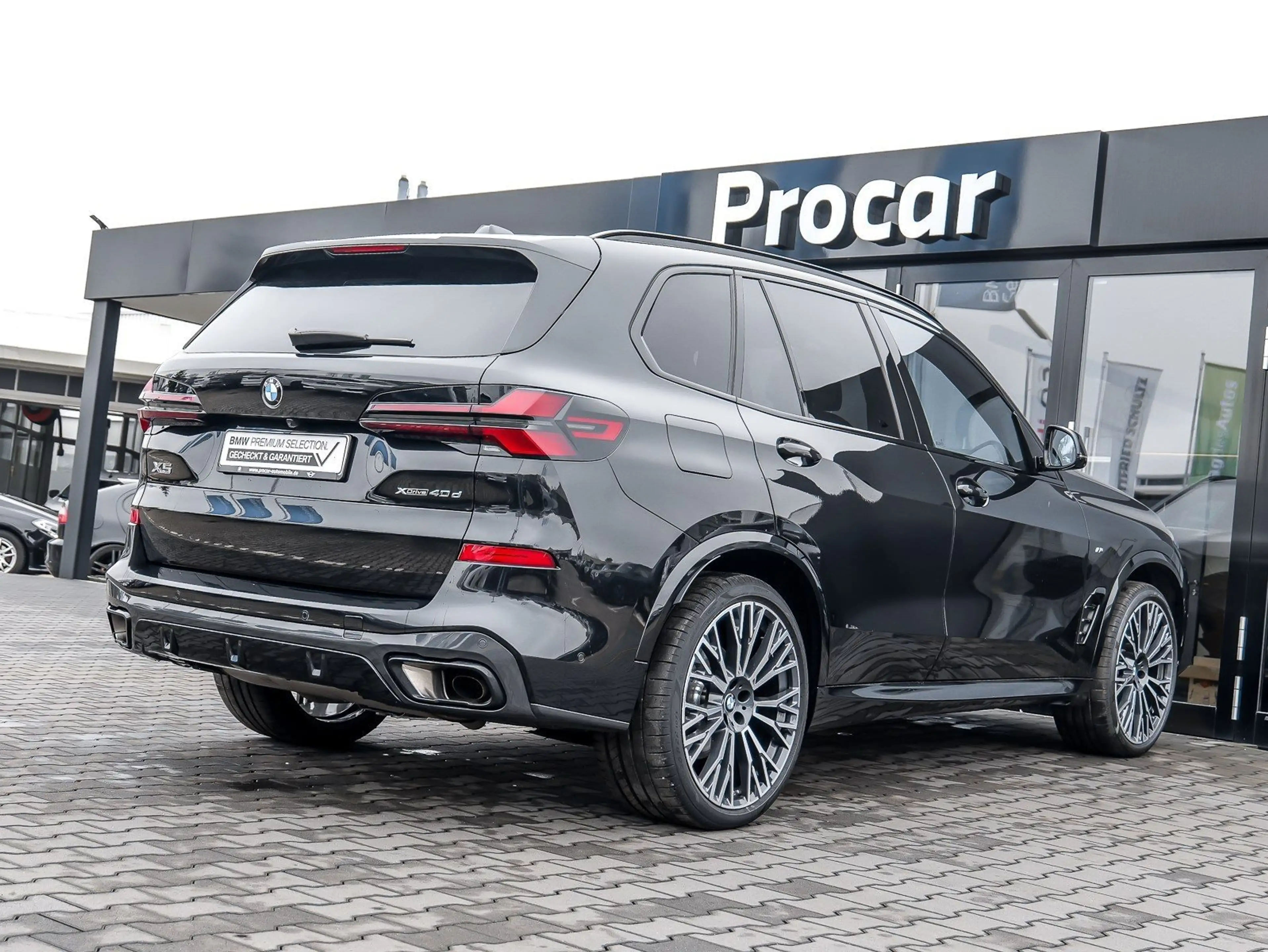 BMW X5 xDrive40d M SPORT PRO+AHK+PANO+HuD+DA PROF+360° — photo 2