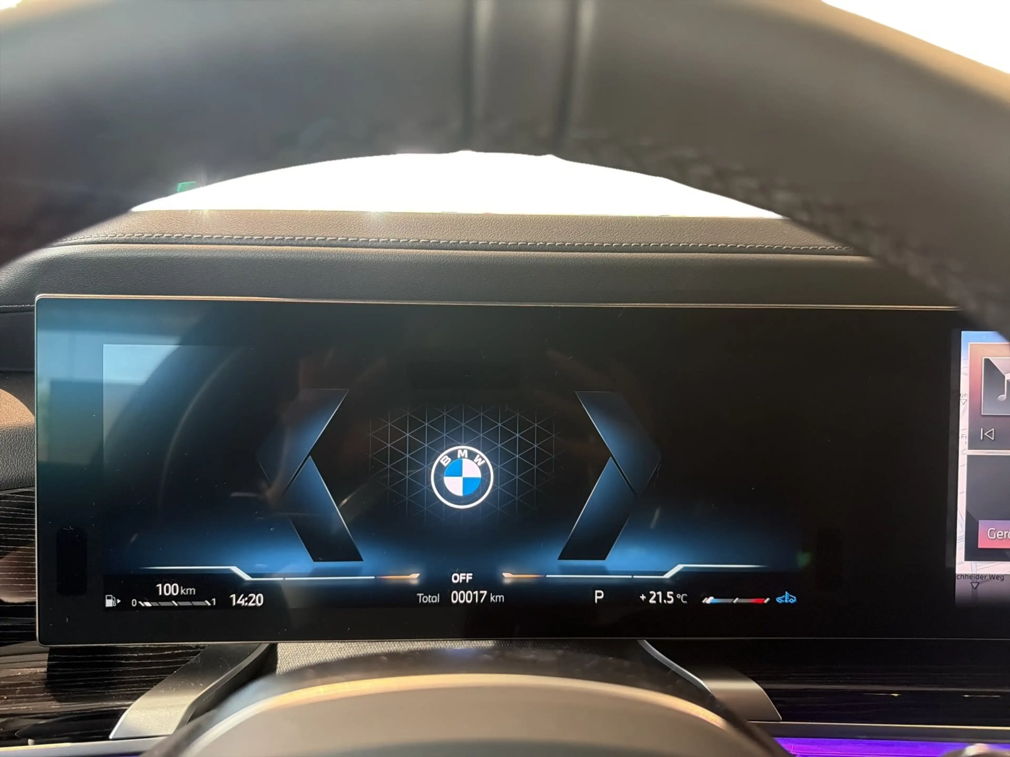 BMW 740 d xDrive AHK 360° STANDHZ HEAD-UP MASSAGE RFK — photo 15