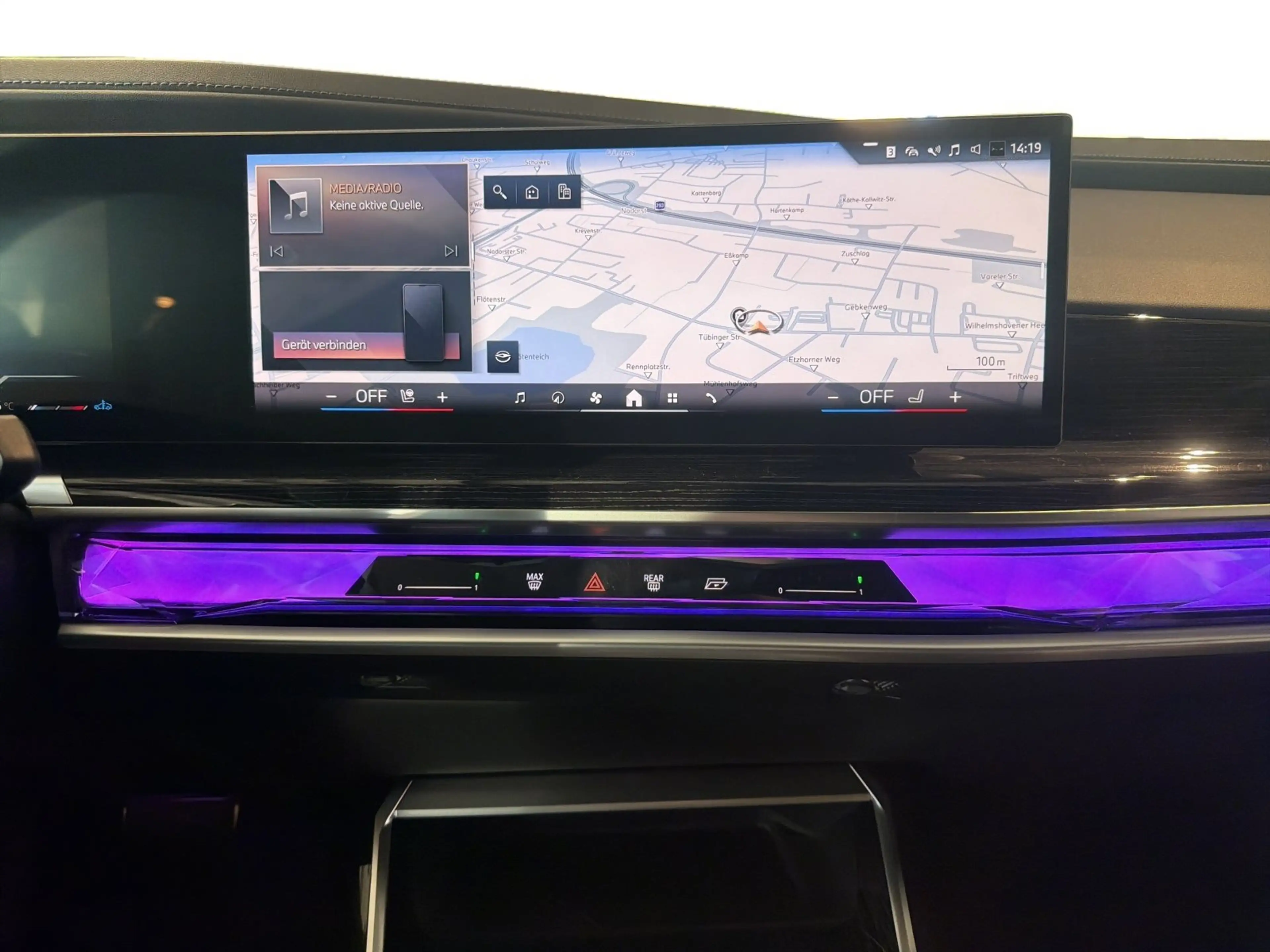 BMW 740 d xDrive AHK 360° STANDHZ HEAD-UP MASSAGE RFK — photo 12