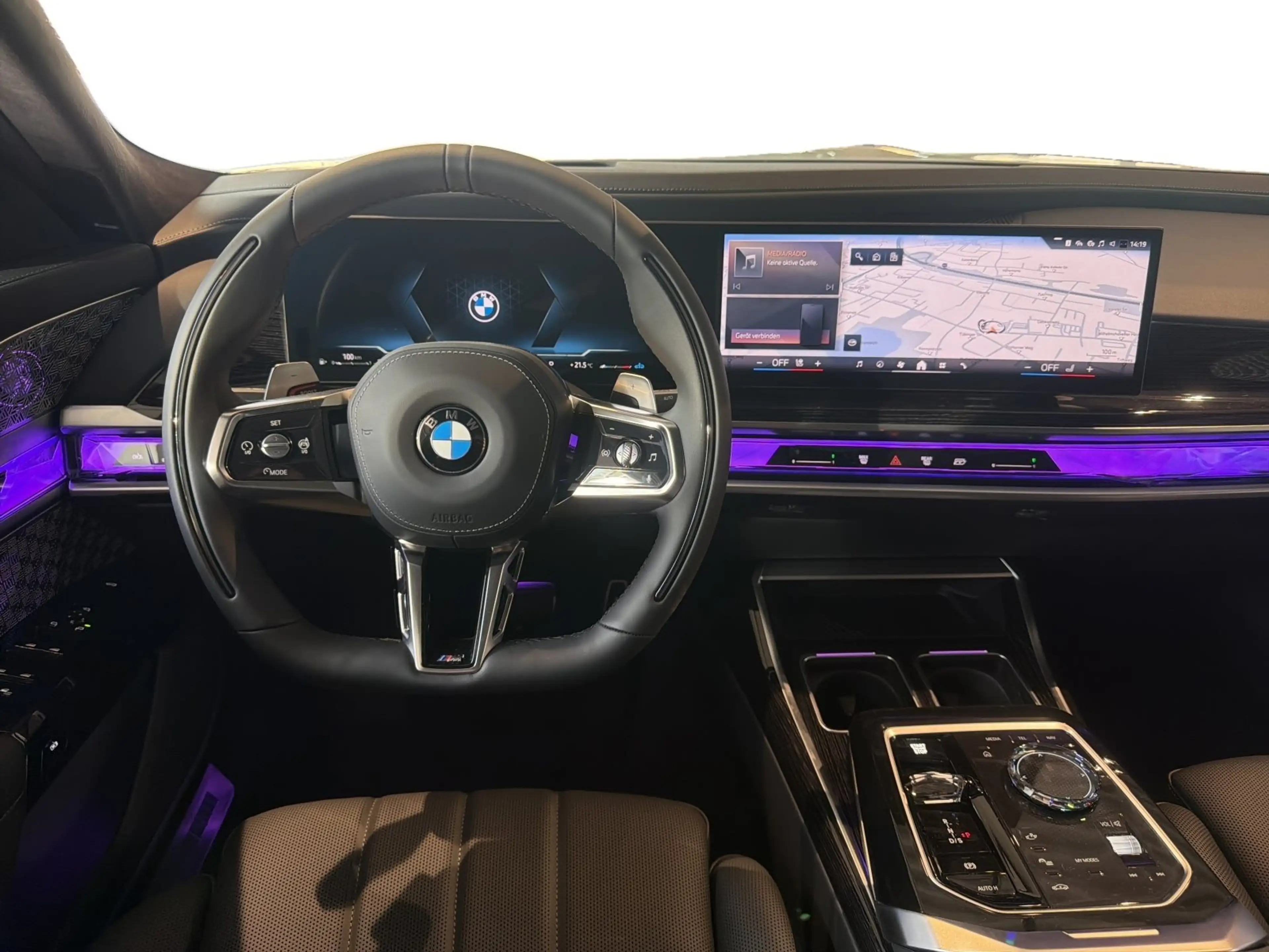 BMW 740 d xDrive AHK 360° STANDHZ HEAD-UP MASSAGE RFK — photo 10