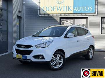 2.0i 4WD i-Catcher Clima Pano Leder Navi Camera