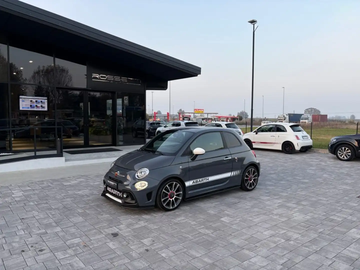 Abarth 595 1.4 Turbo T-Jet 145 CV Gris - 2