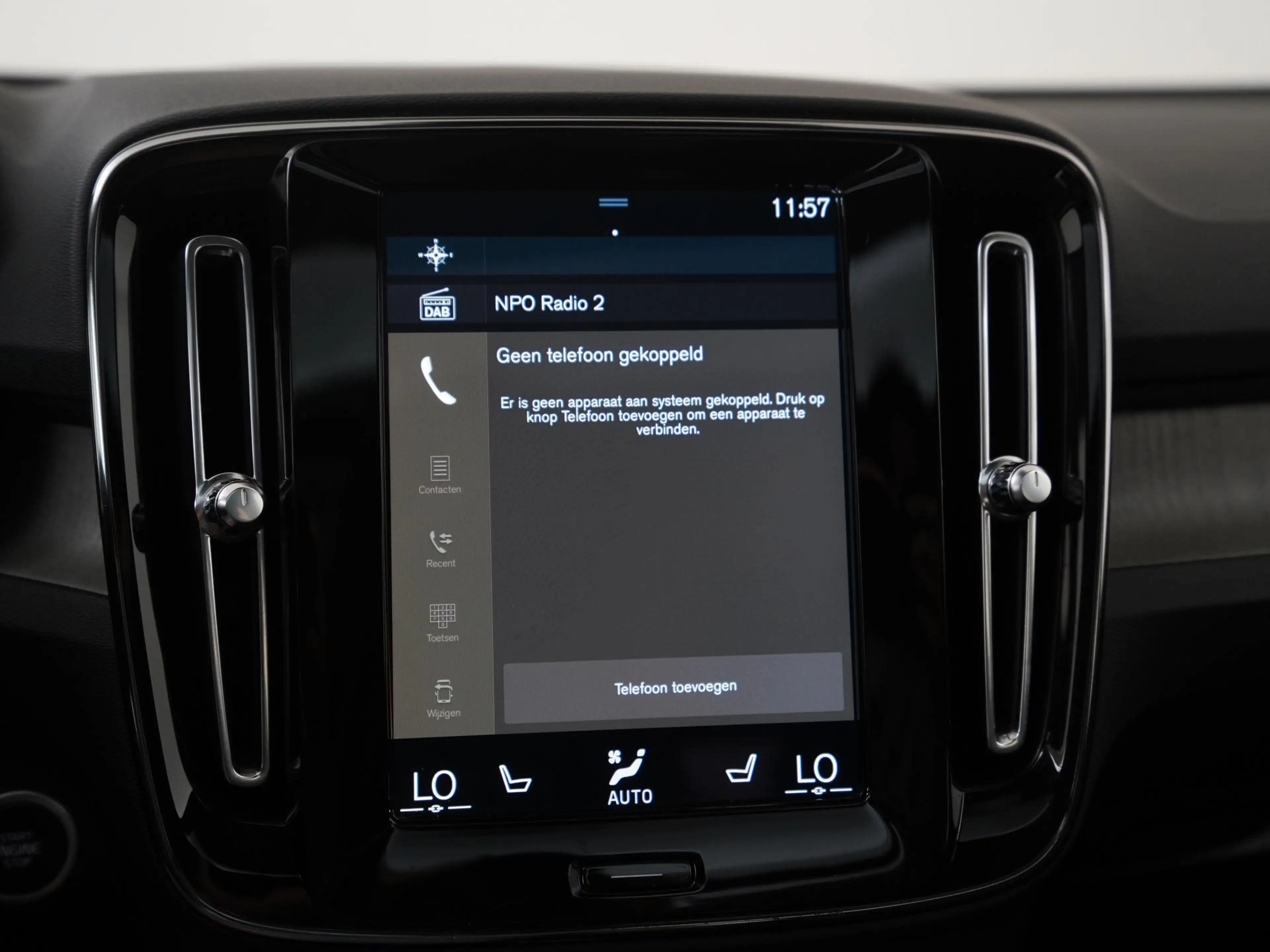 Volvo XC40 1.5 T5 Recharge Inscription | Panoramadak | Harman — photo 14