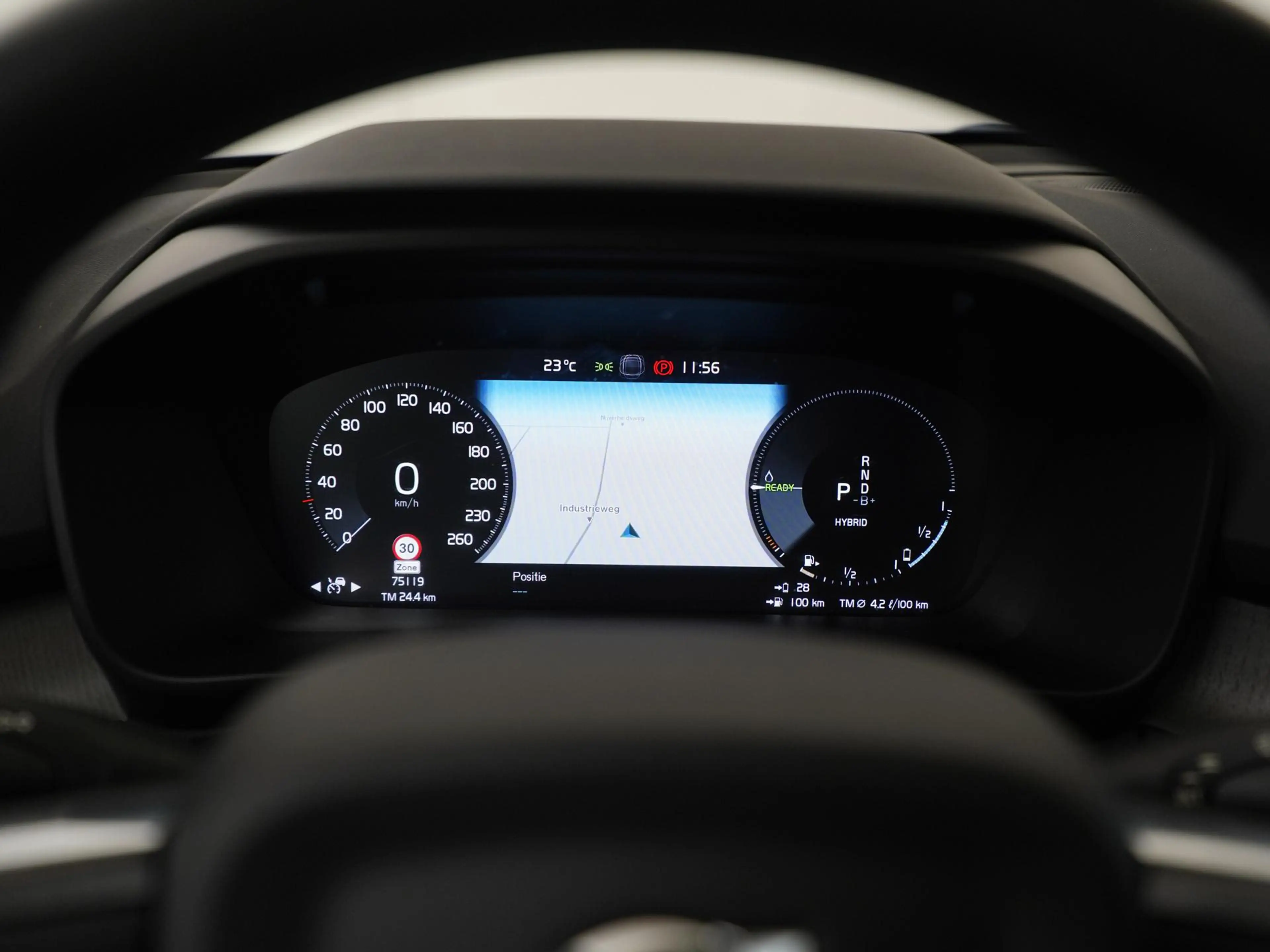 Volvo XC40 1.5 T5 Recharge Inscription | Panoramadak | Harman — photo 8