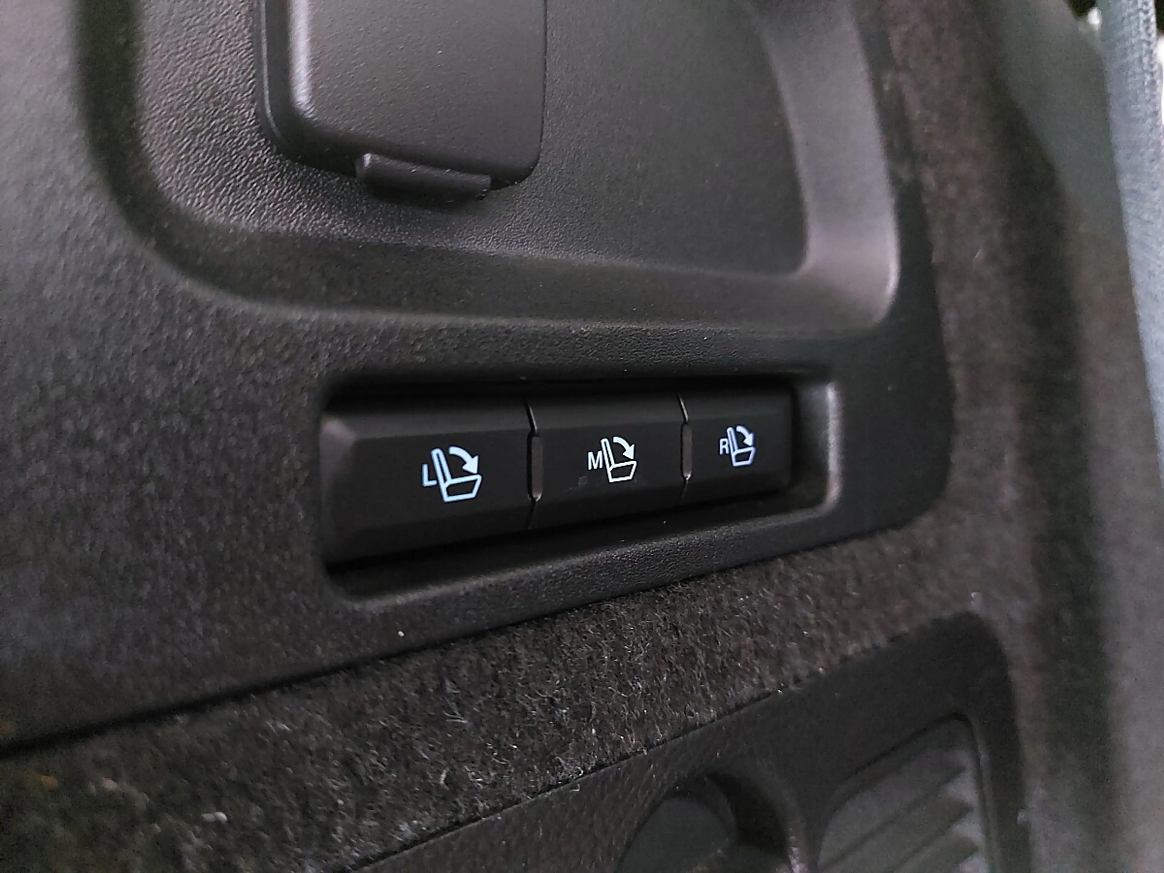 Ford Galaxy 2,0 EcoBlue SCR AWD Titanium Aut. — photo 10