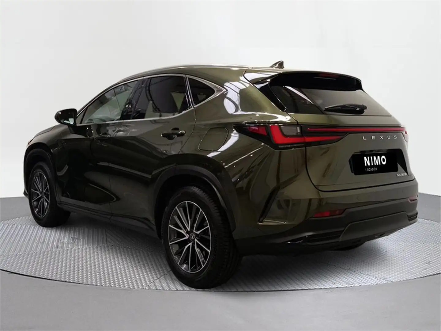 Lexus NX 350h Premium+ 2WD - 2