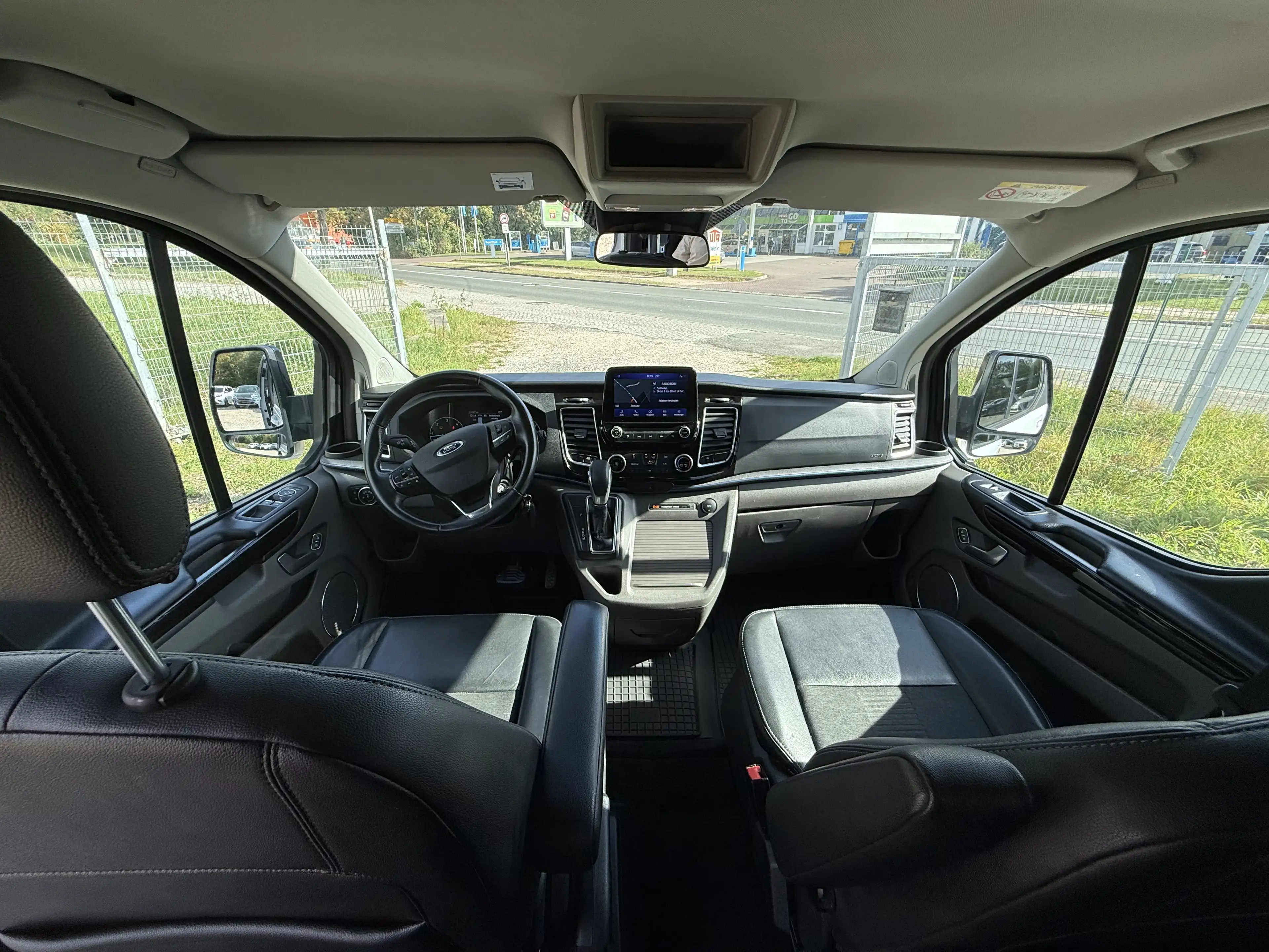 Ford Transit Custom 320 TDCi 320 L1H2 VA Basis 8 Sitze — photo 10
