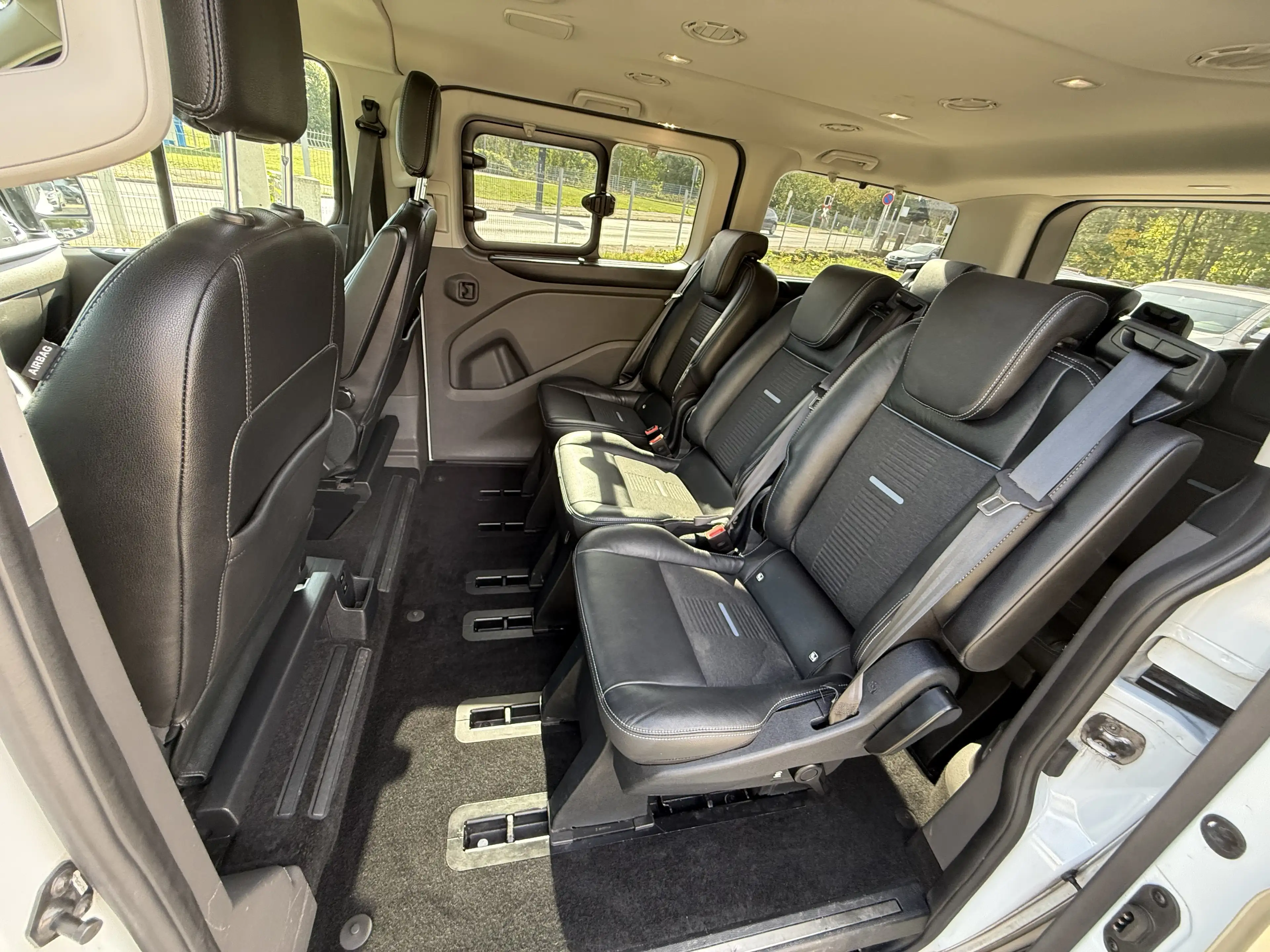 Ford Transit Custom 320 TDCi 320 L1H2 VA Basis 8 Sitze — photo 8