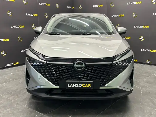 Nissan Qashqai view 2