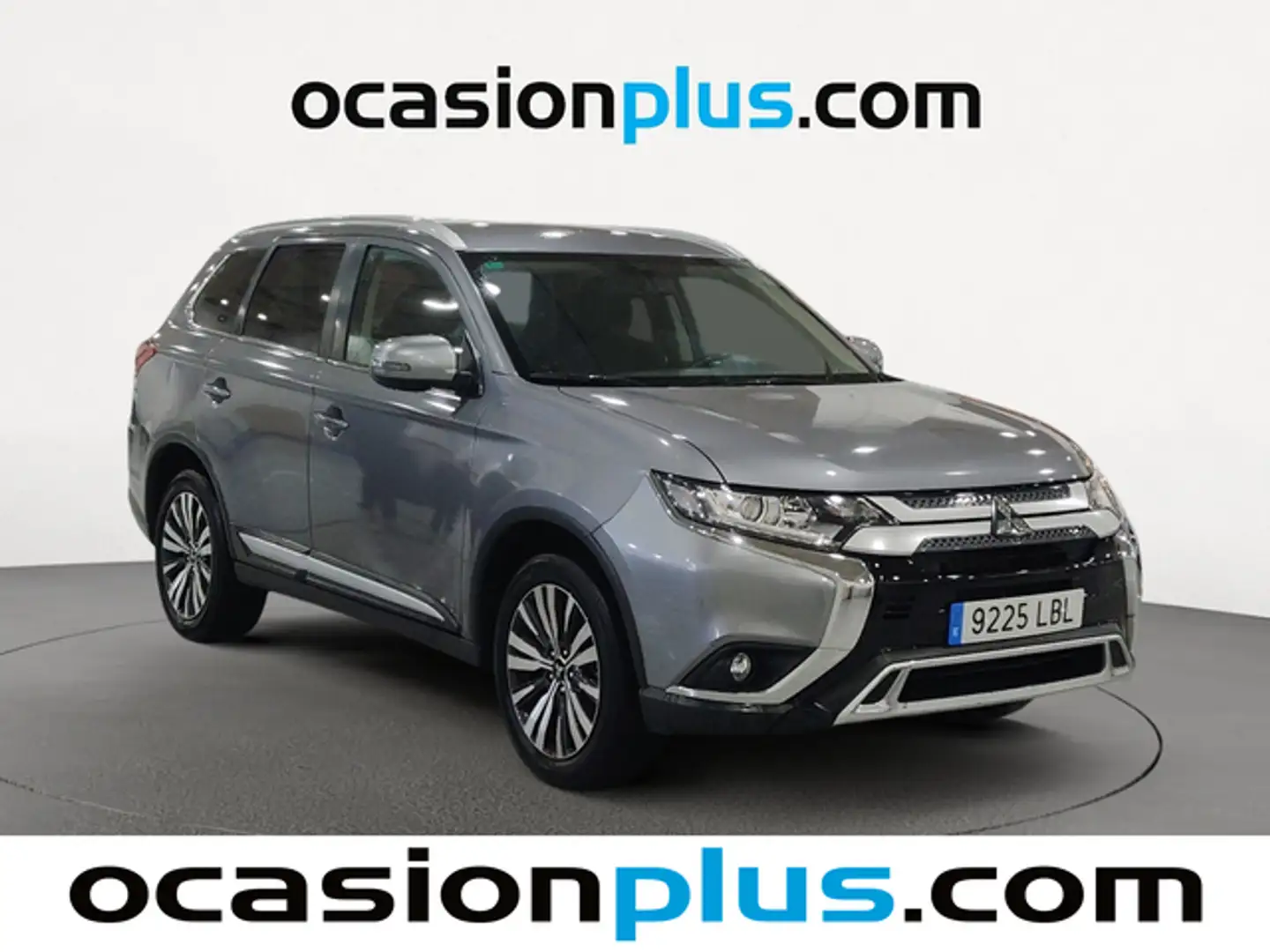 Mitsubishi Outlander 200 MPI Motion 2WD 7pl. CVT Gris - 2