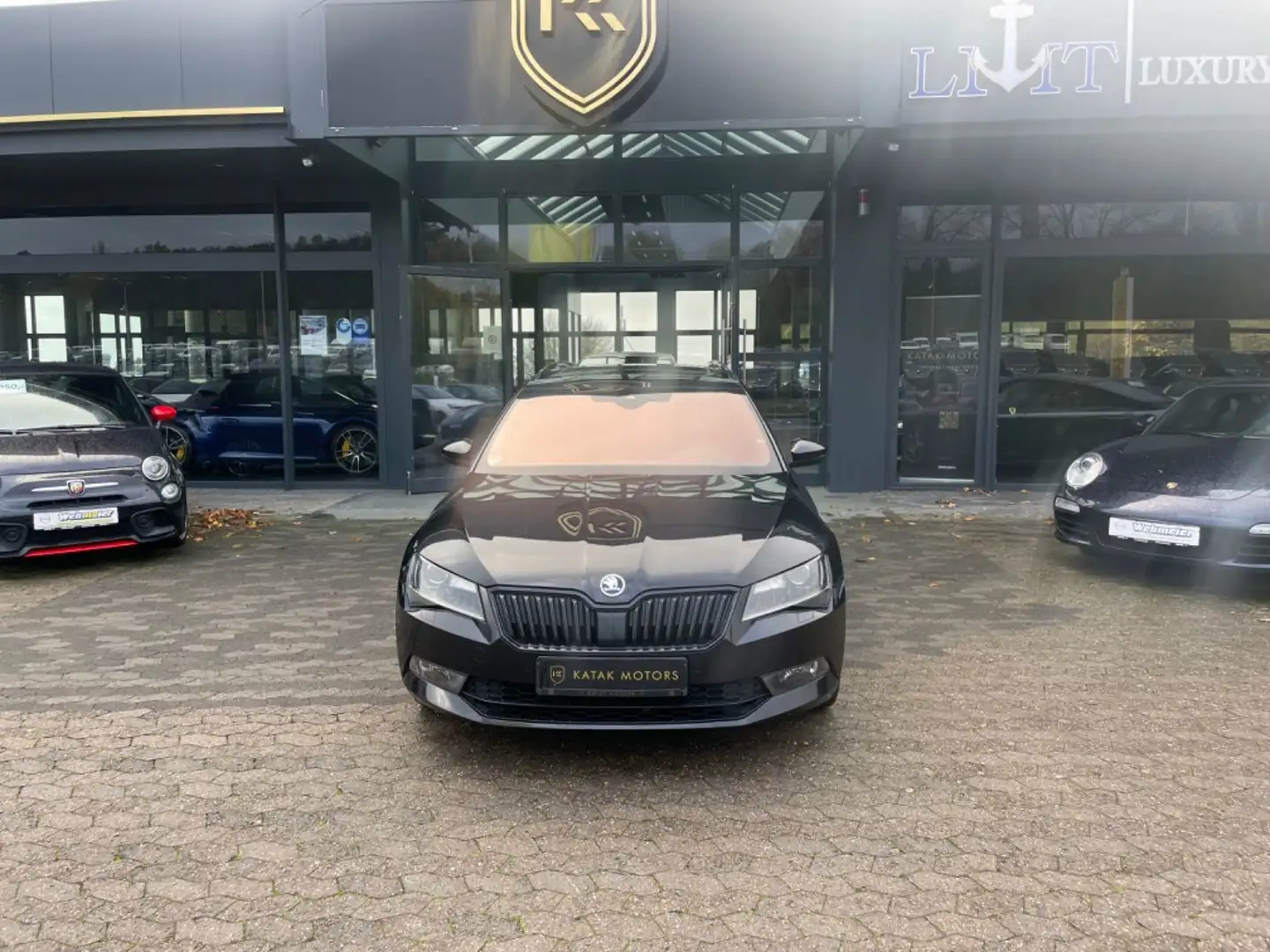 Skoda Superb SPORTLINE/PANO/DSG/360/ACC/AHK/KEYLESSGO Noir - 2