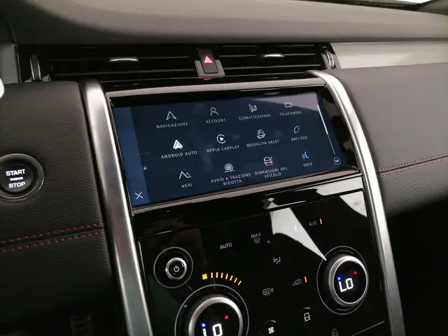 Land Rover Discovery Sport view 23