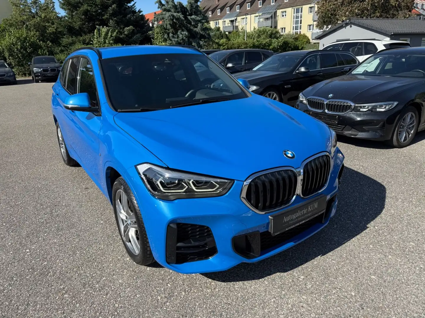 BMW X1 xDrive20d M-Sport NAVI-PROF / TEIL-LEDER / Azul - 1