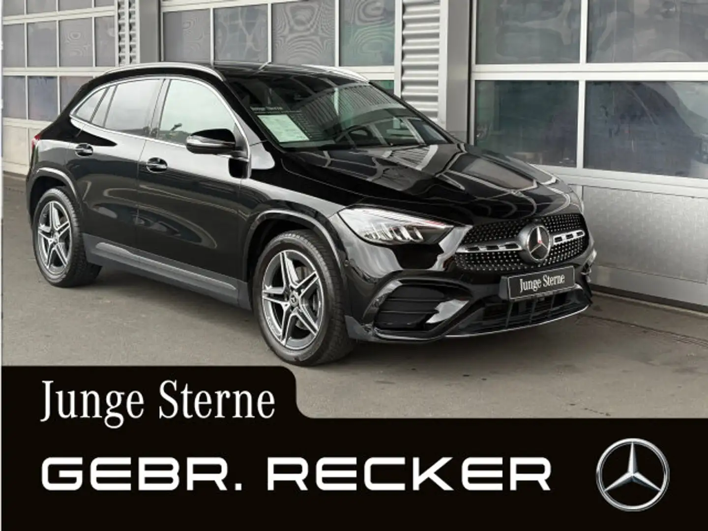 Mercedes-Benz GLA 200 GLA 200 AMG Line Plus PanoDach Keyless-Go Kamera Schwarz - 1