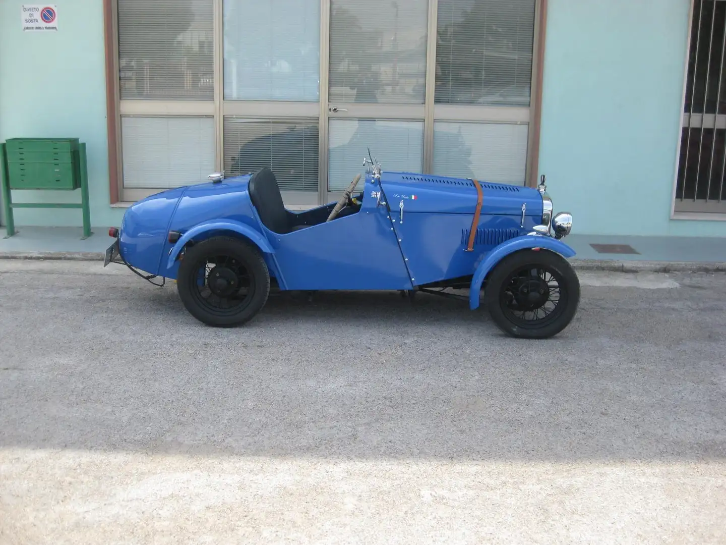 Austin SEVEN Albastru - 1