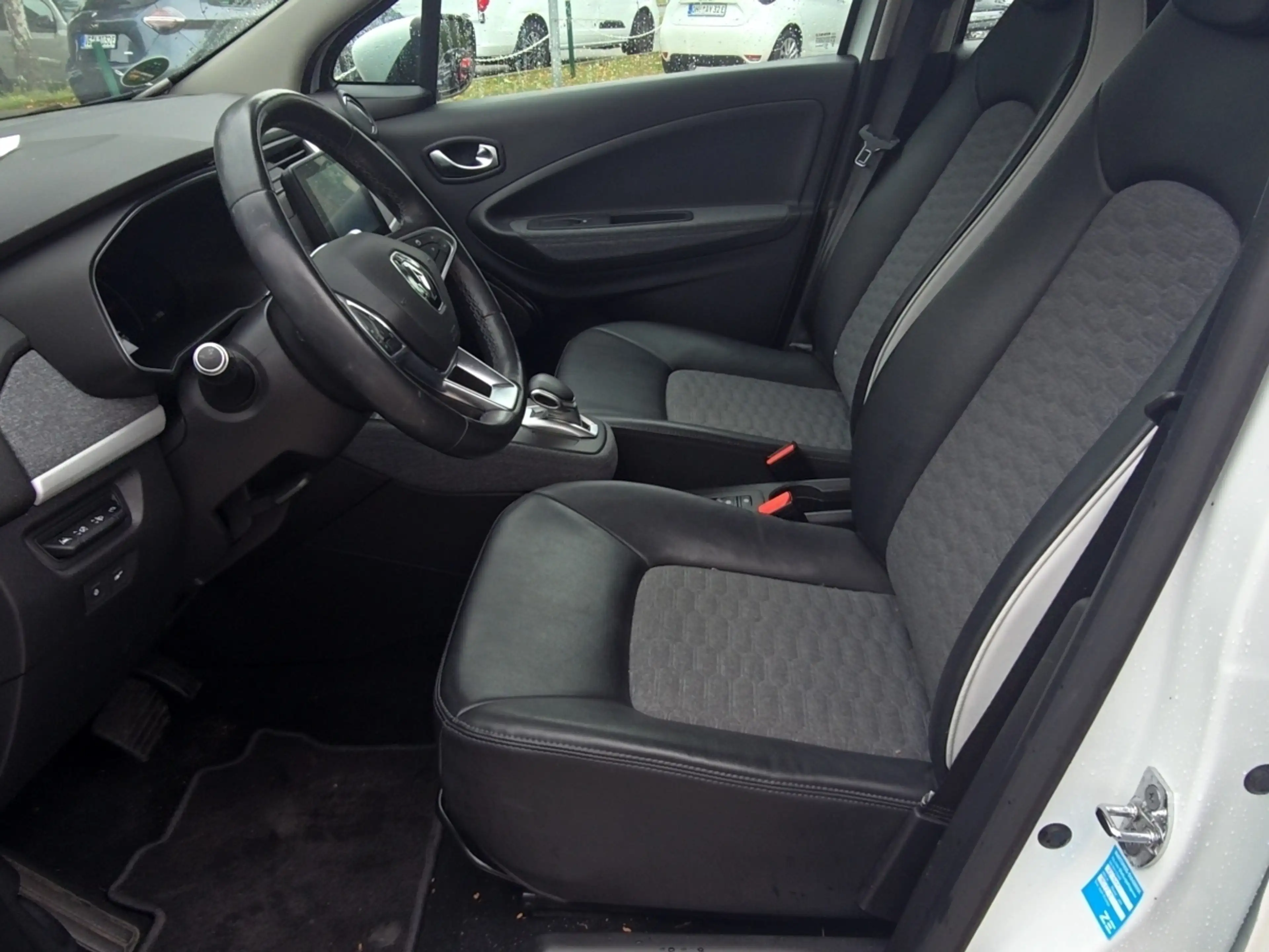 Renault ZOE R110 Experience R110/Z.E. 50 AUTOMATIK — photo 13