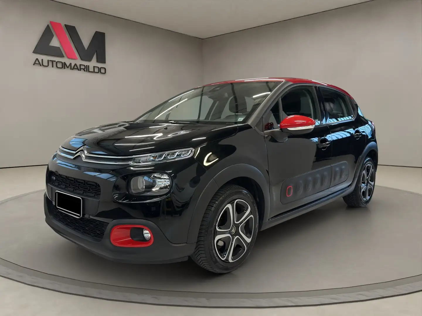 Citroen C3 C3 1.2 puretech Shine 82cv Noir - 1
