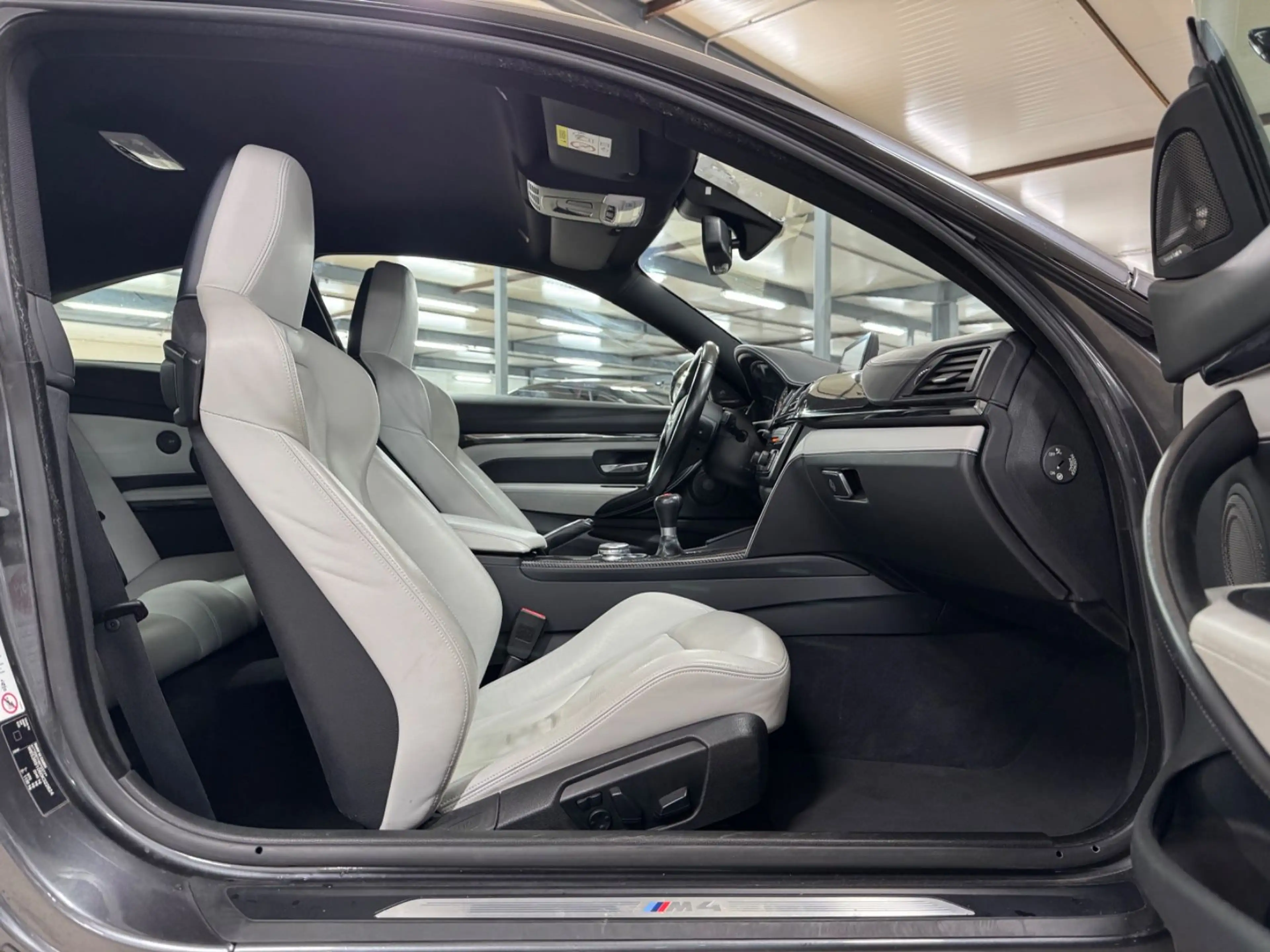 BMW M4 Coupe CRBN DACH*KRMK*H&K*HUD*360*DEUTSCH*MERI — photo 6