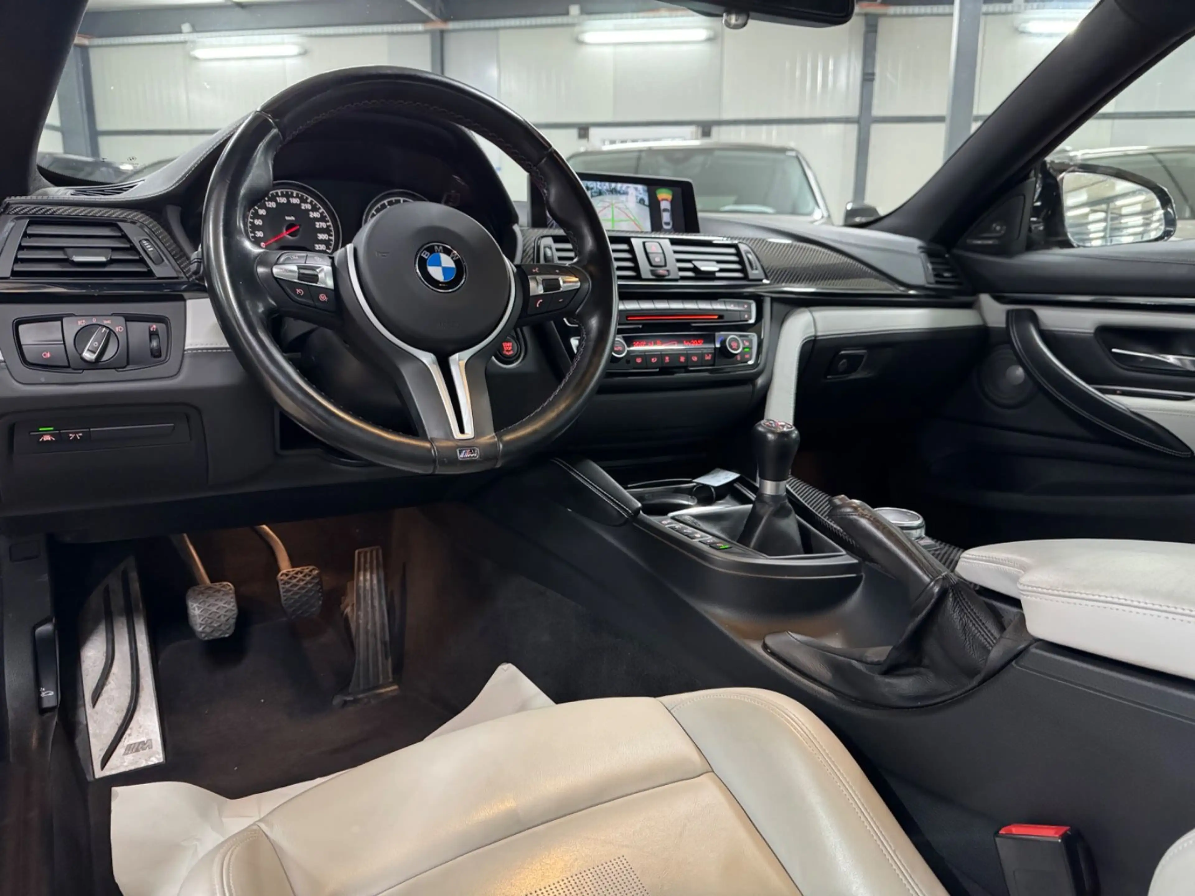 BMW M4 Coupe CRBN DACH*KRMK*H&K*HUD*360*DEUTSCH*MERI — photo 11