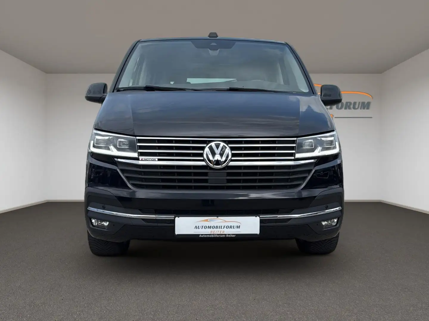 Volkswagen T6 Multivan T6.1 Multivan Generation Six 4 Motion AHK Stand Noir - 2