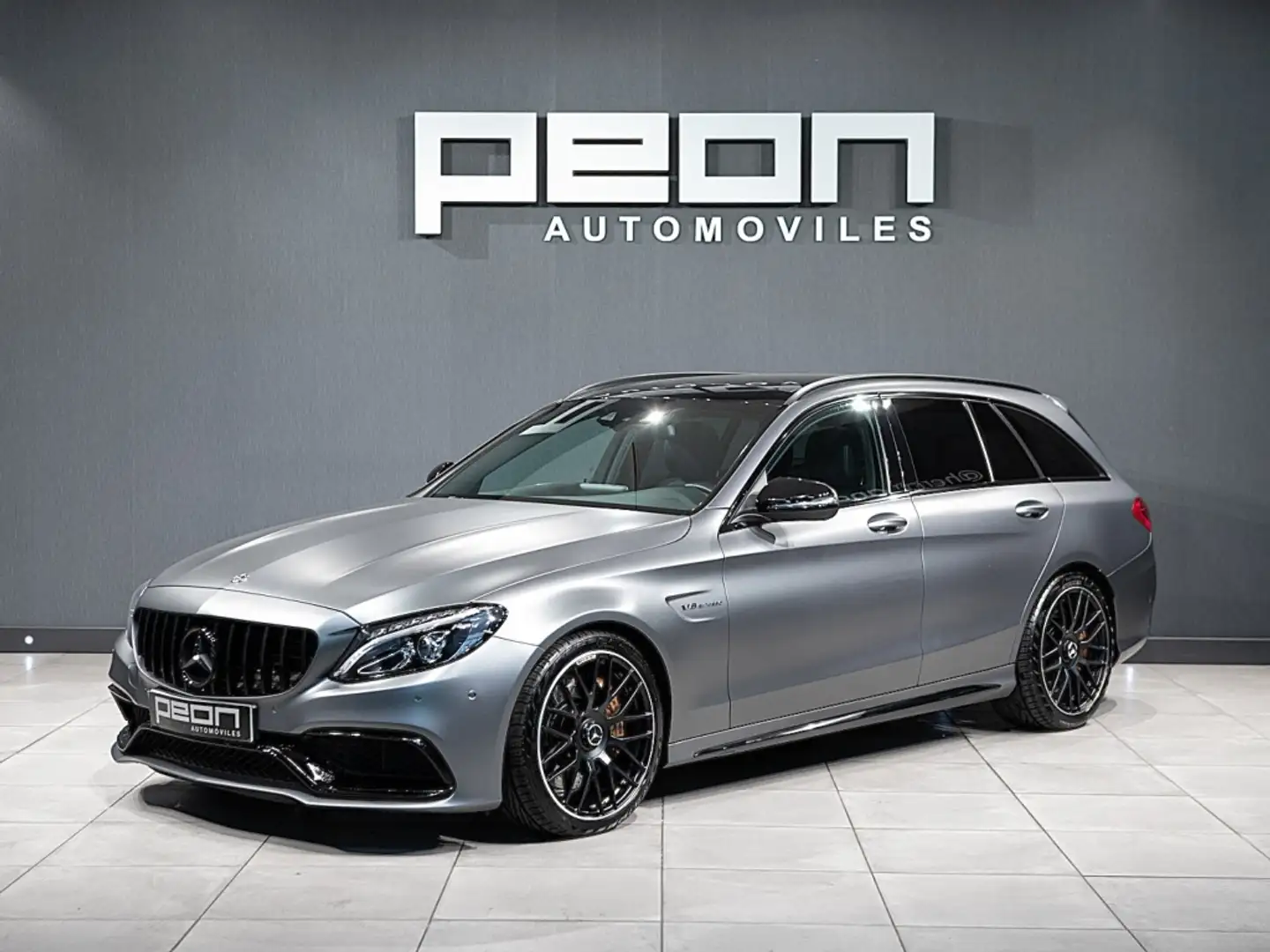 Mercedes-Benz C 63 AMG Estate 7G Plus Gris - 1