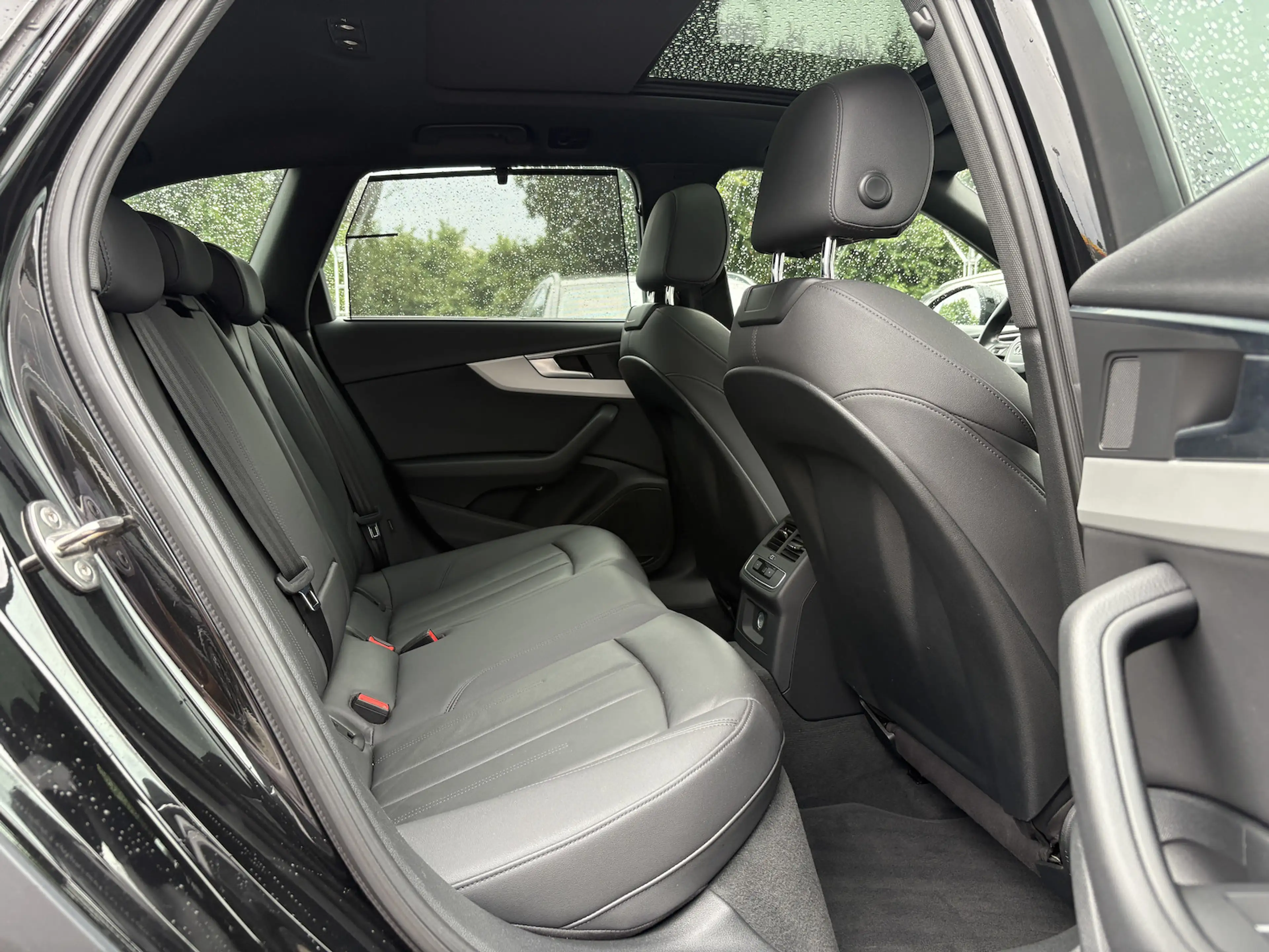 Audi A4 allroad 40 TDI MASSAGE/PANO/MEMORY/CARPLAY — photo 14