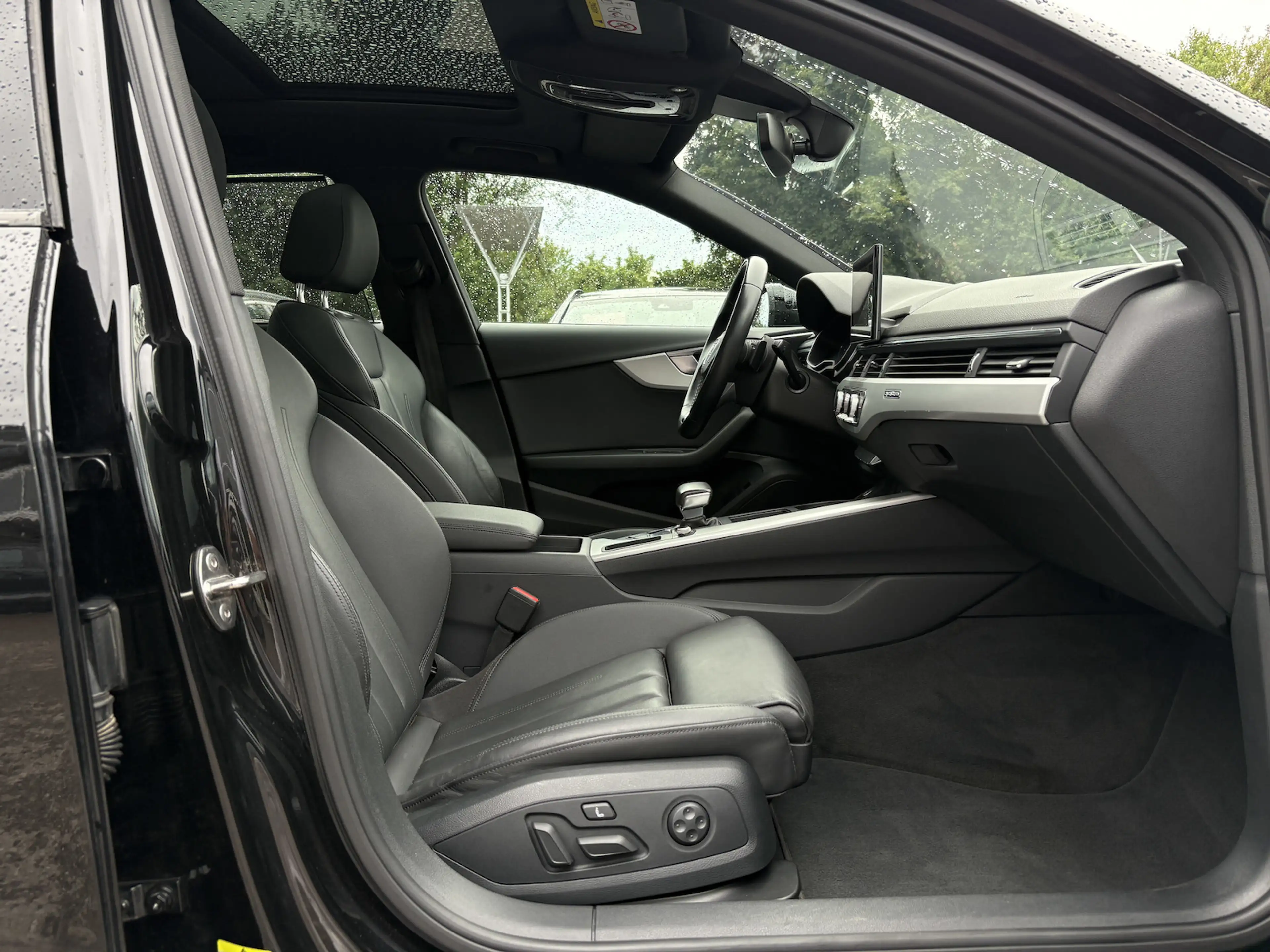 Audi A4 allroad 40 TDI MASSAGE/PANO/MEMORY/CARPLAY — photo 12