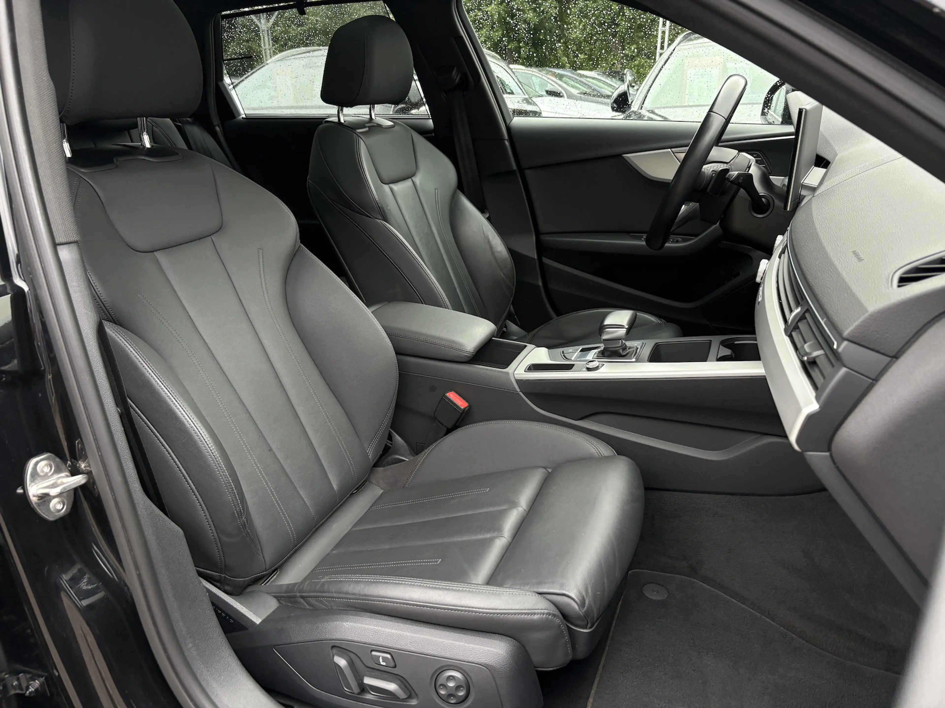 Audi A4 allroad 40 TDI MASSAGE/PANO/MEMORY/CARPLAY — photo 13