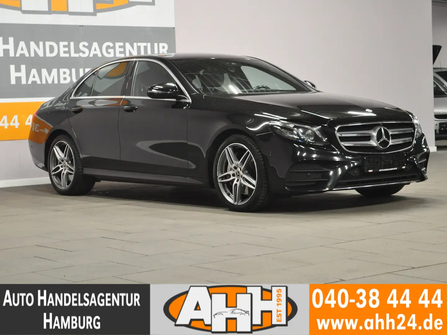 Mercedes-Benz E 450 4M AMG COMAND|LED|SD|360°|19Z|DAB Czarny - 2