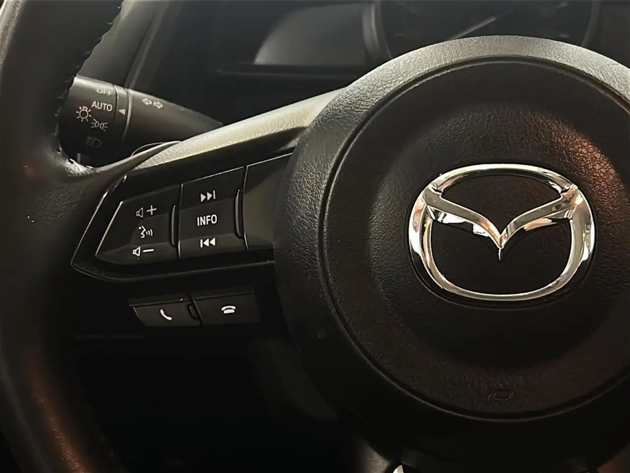 Mazda CX-3 снимка Mazda CX-3