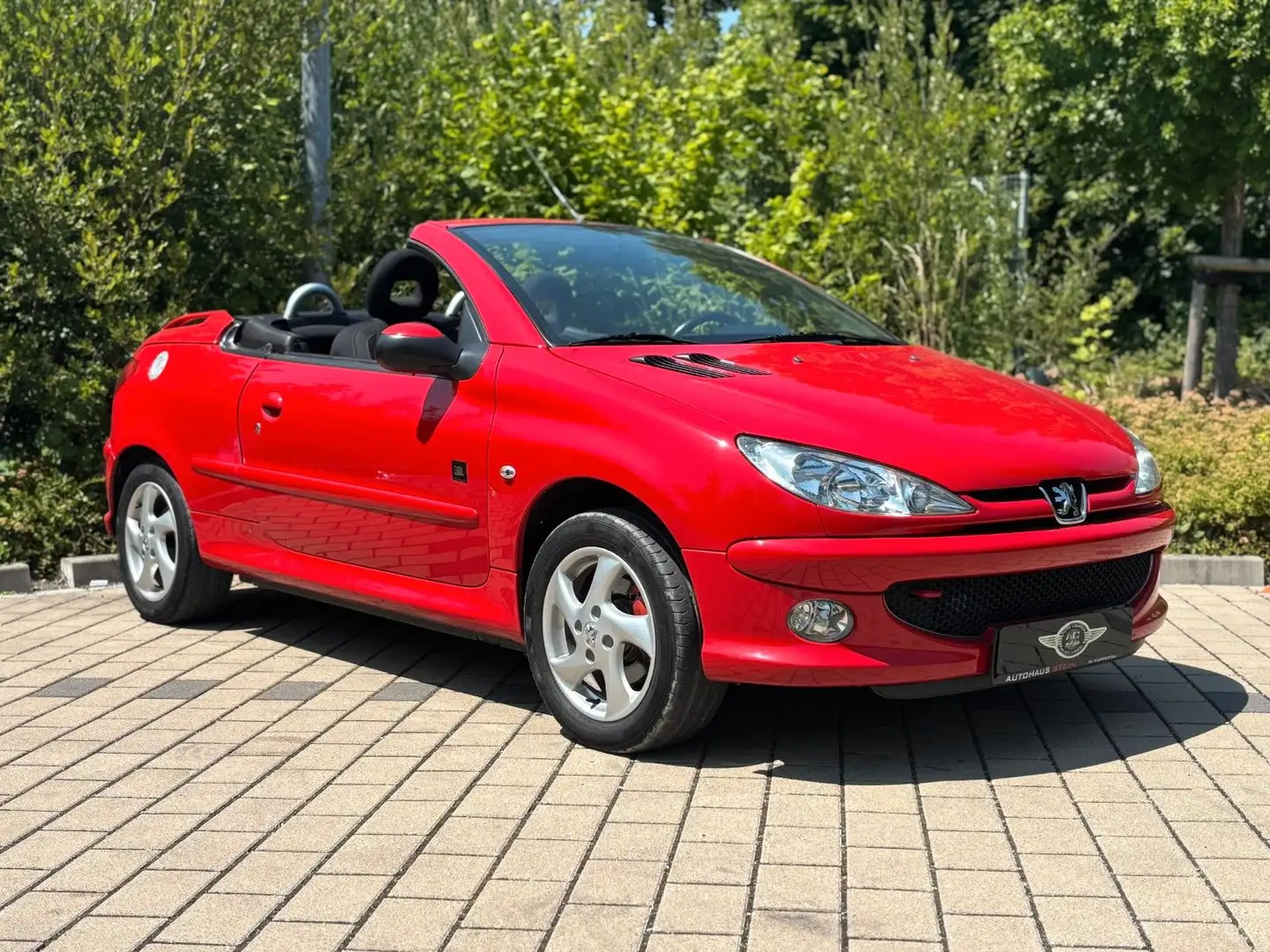 Peugeot 206 Cabriolet CC JBL/Klima Rot - 1
