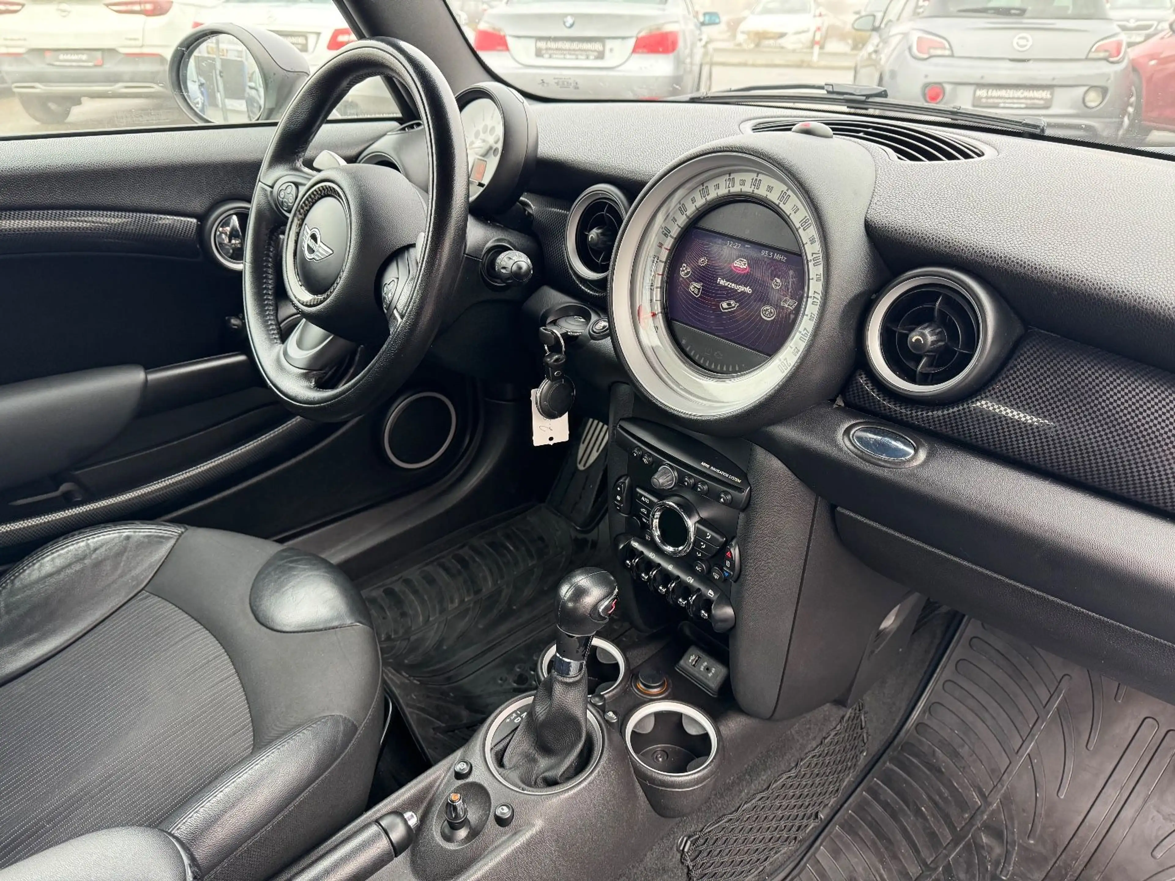 MINI Cooper S COOPER S Automatik *TÜV 03/28*Klima*8fach* — photo 15