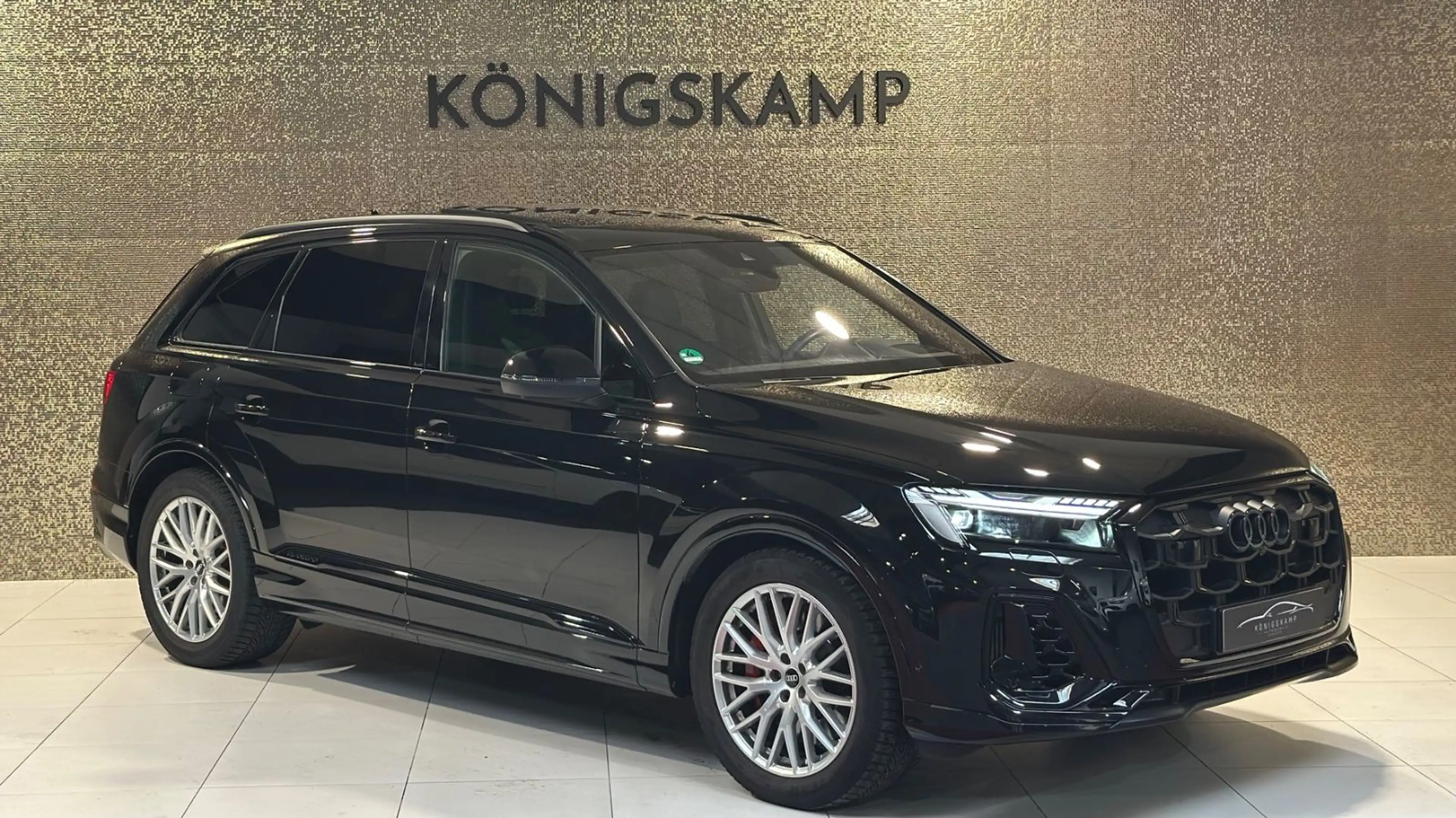 Audi SQ7 4.0 TFSI quattro * 360 ° * ACC * AHK * HUD *
