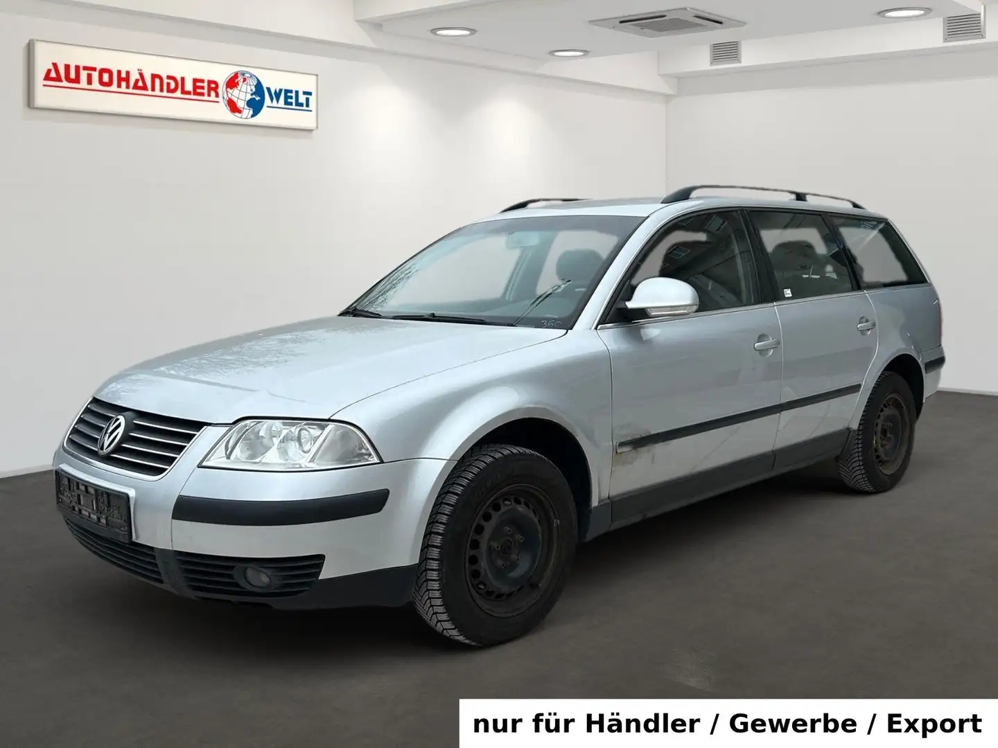 Volkswagen Passat Variant Passat Kombi 1.9 TDI Automatik AAC PDC AHK Silber - 1