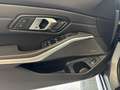 BMW 320 d Touring xDrive M Sport *LED*PDC*NAV*AHK*STH* Grau - thumbnail 10