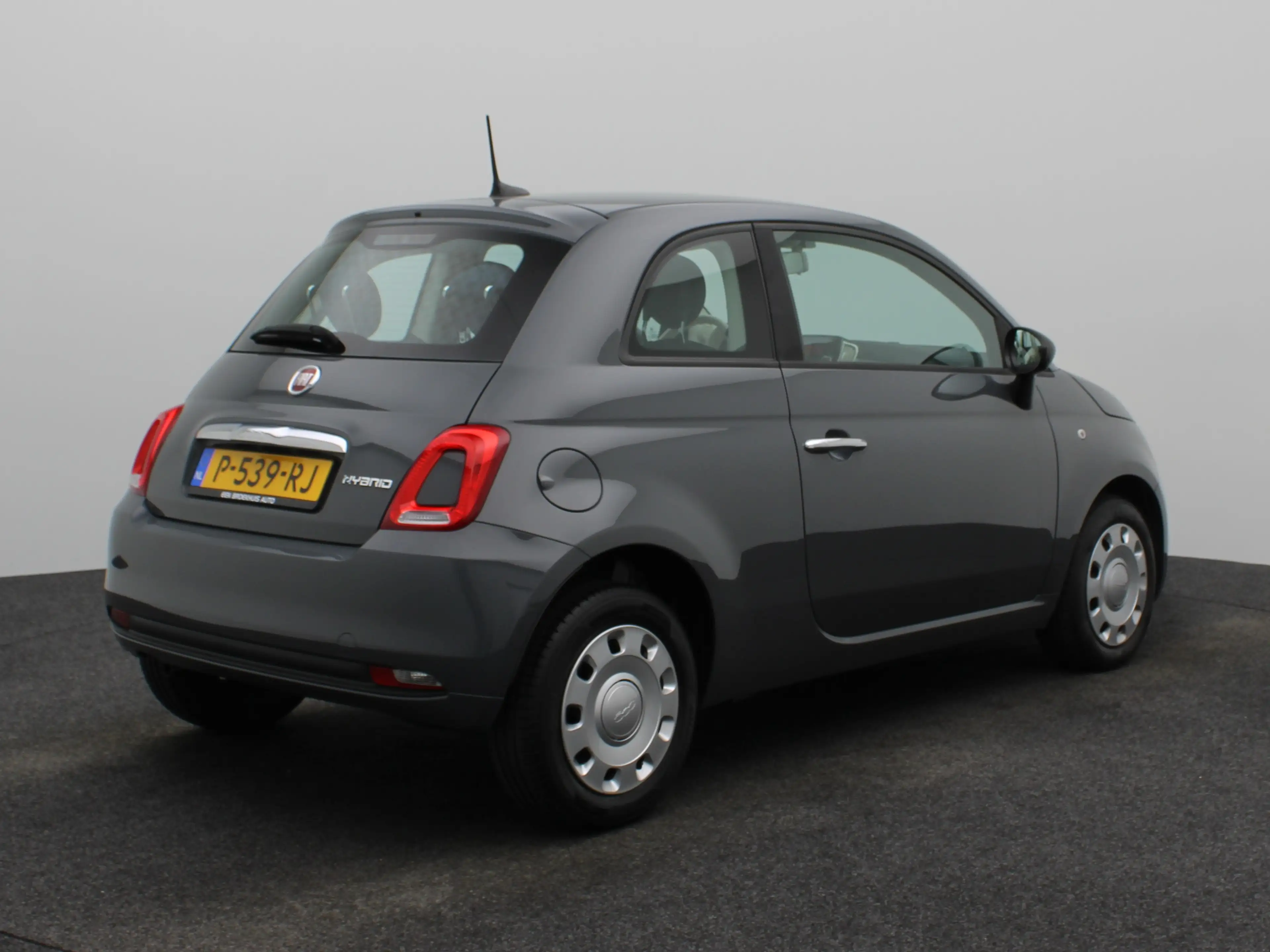 Fiat 500 1.0 Hybrid Cult Lage KM-stand | Airco | Bluetooth — photo 2