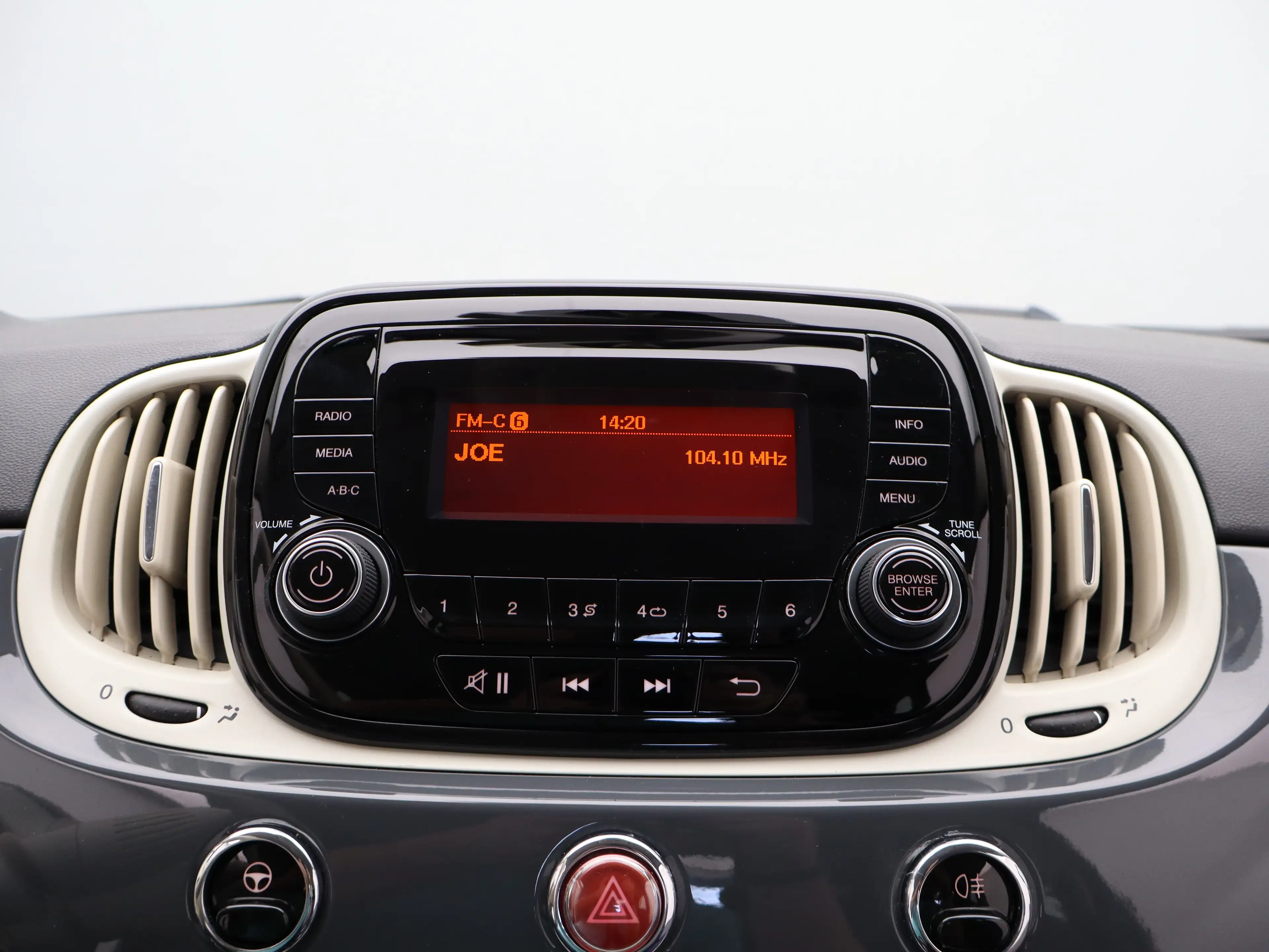 Fiat 500 1.0 Hybrid Cult Lage KM-stand | Airco | Bluetooth — photo 18