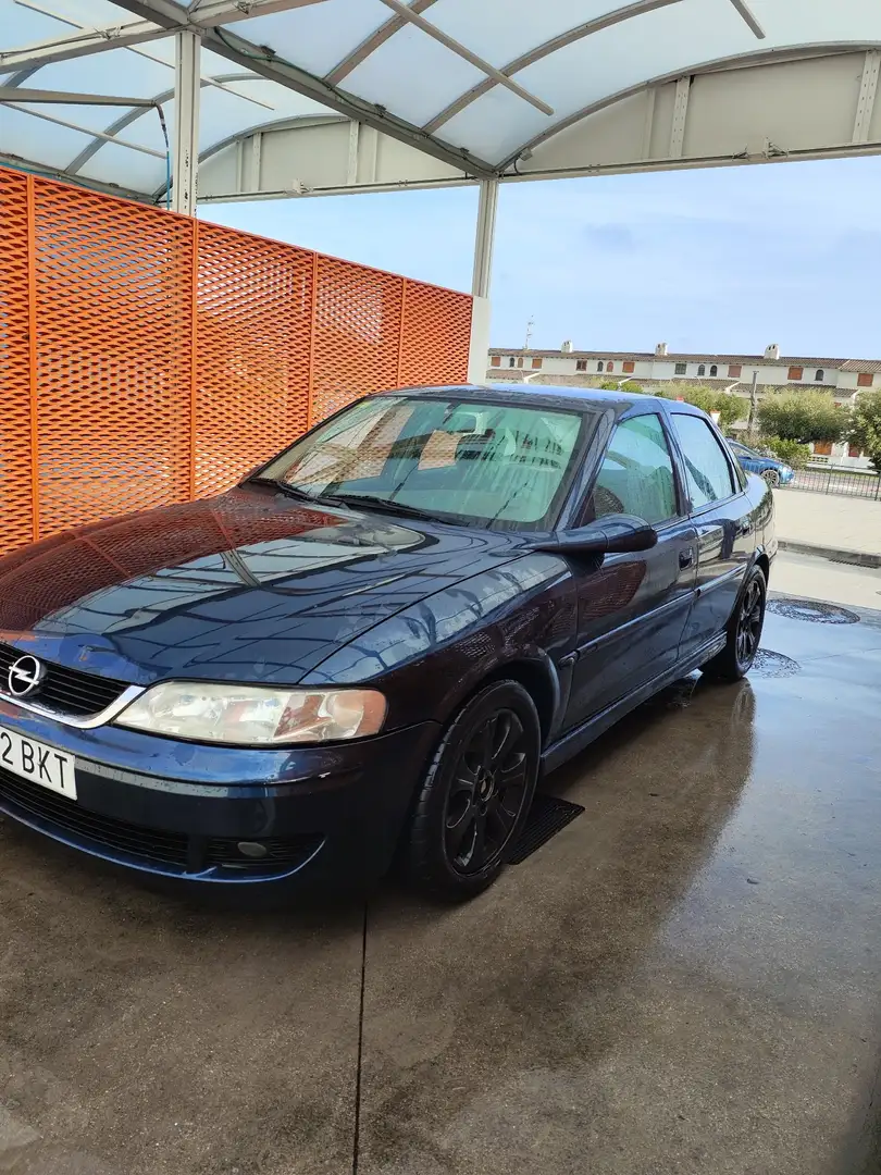 Opel Vectra 2.2DTI 16v Elegance - 1