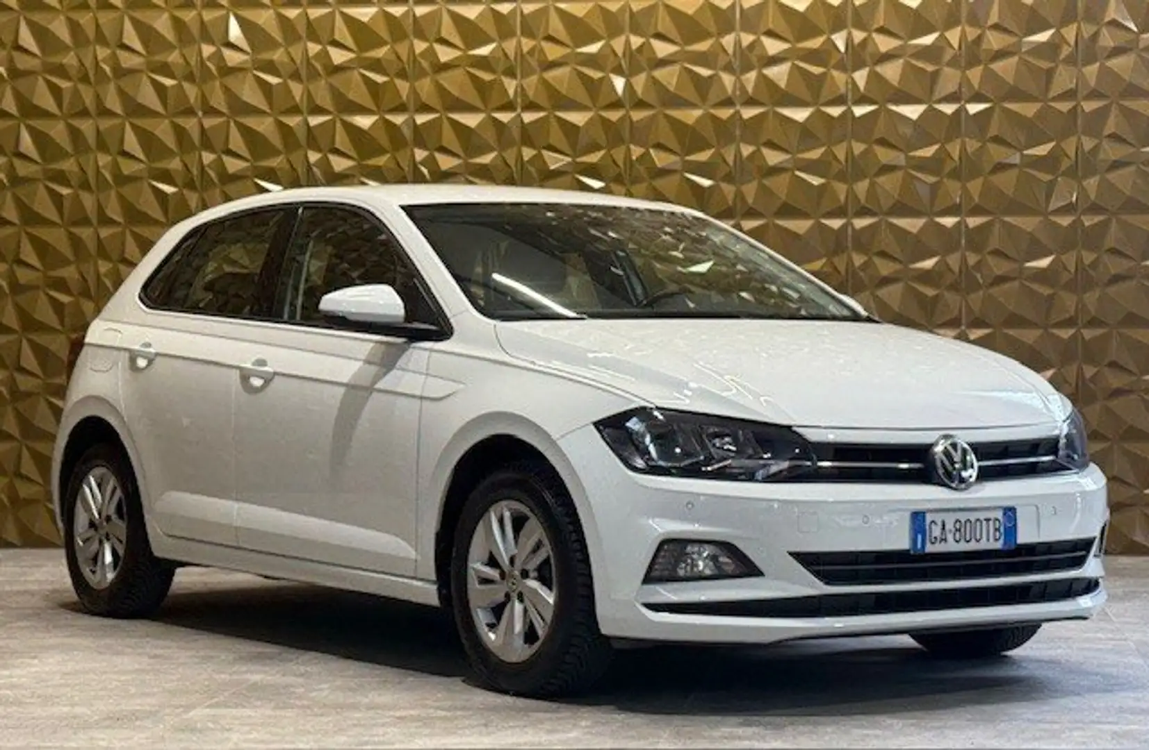 Volkswagen Polo Polo 5p 1.6 tdi Highline 95cv Blanco - 2