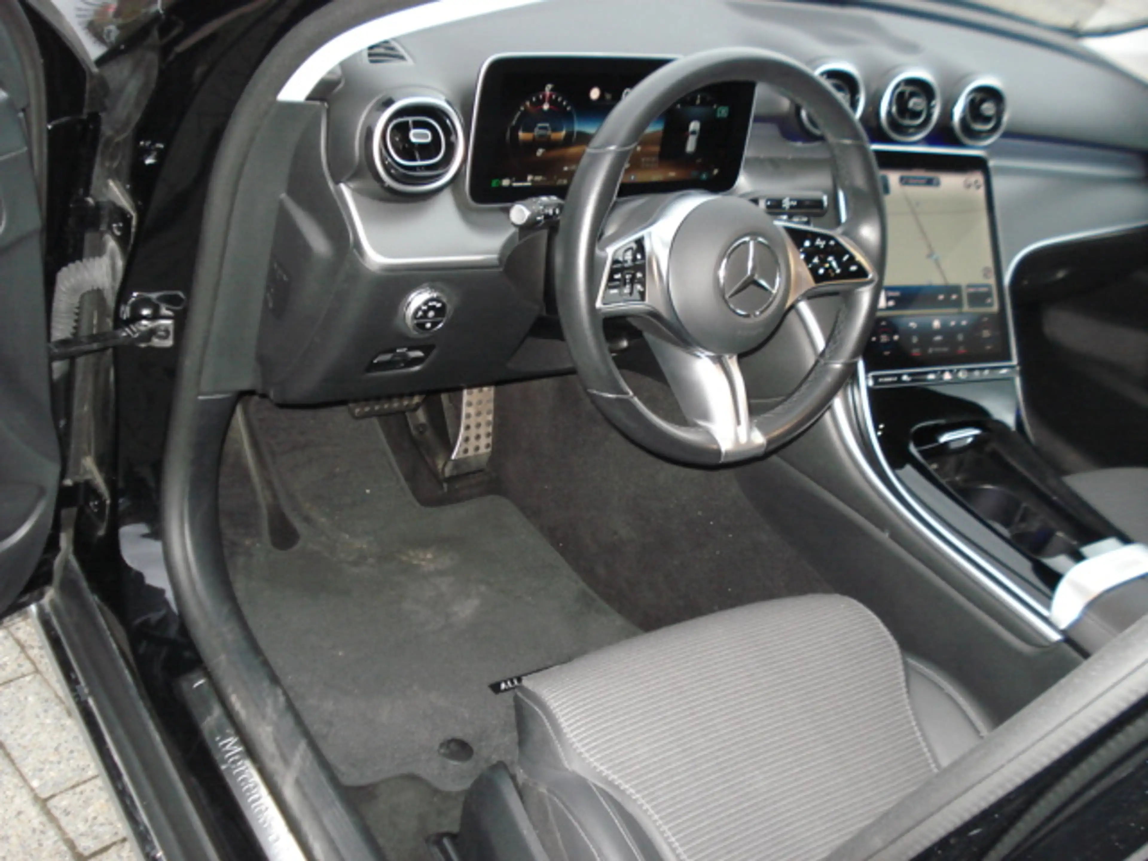 Mercedes-Benz C 220 C Break 220 d Luxury Line — photo 13